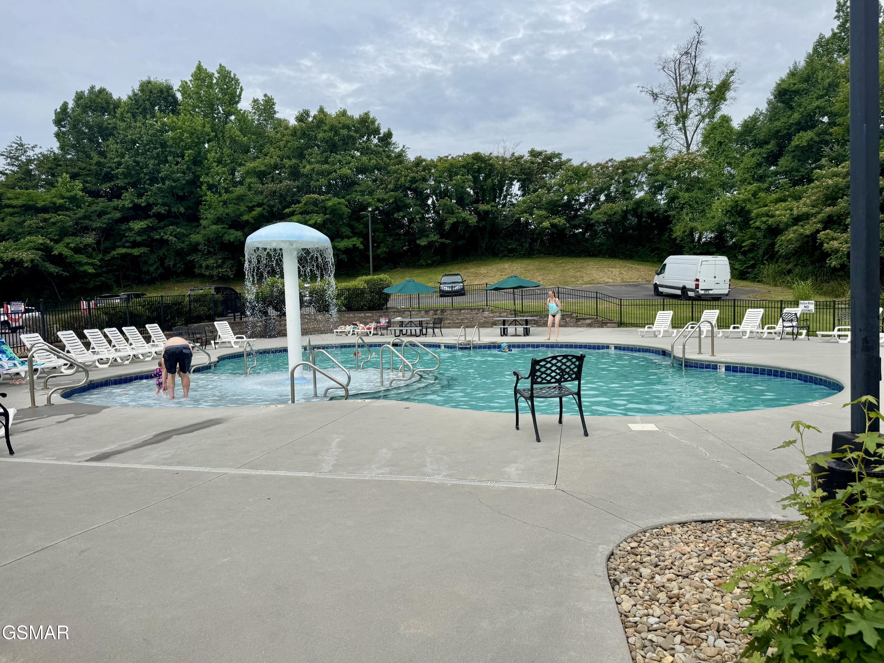 124 Plaza Drive Pigeon Forge TN 37863