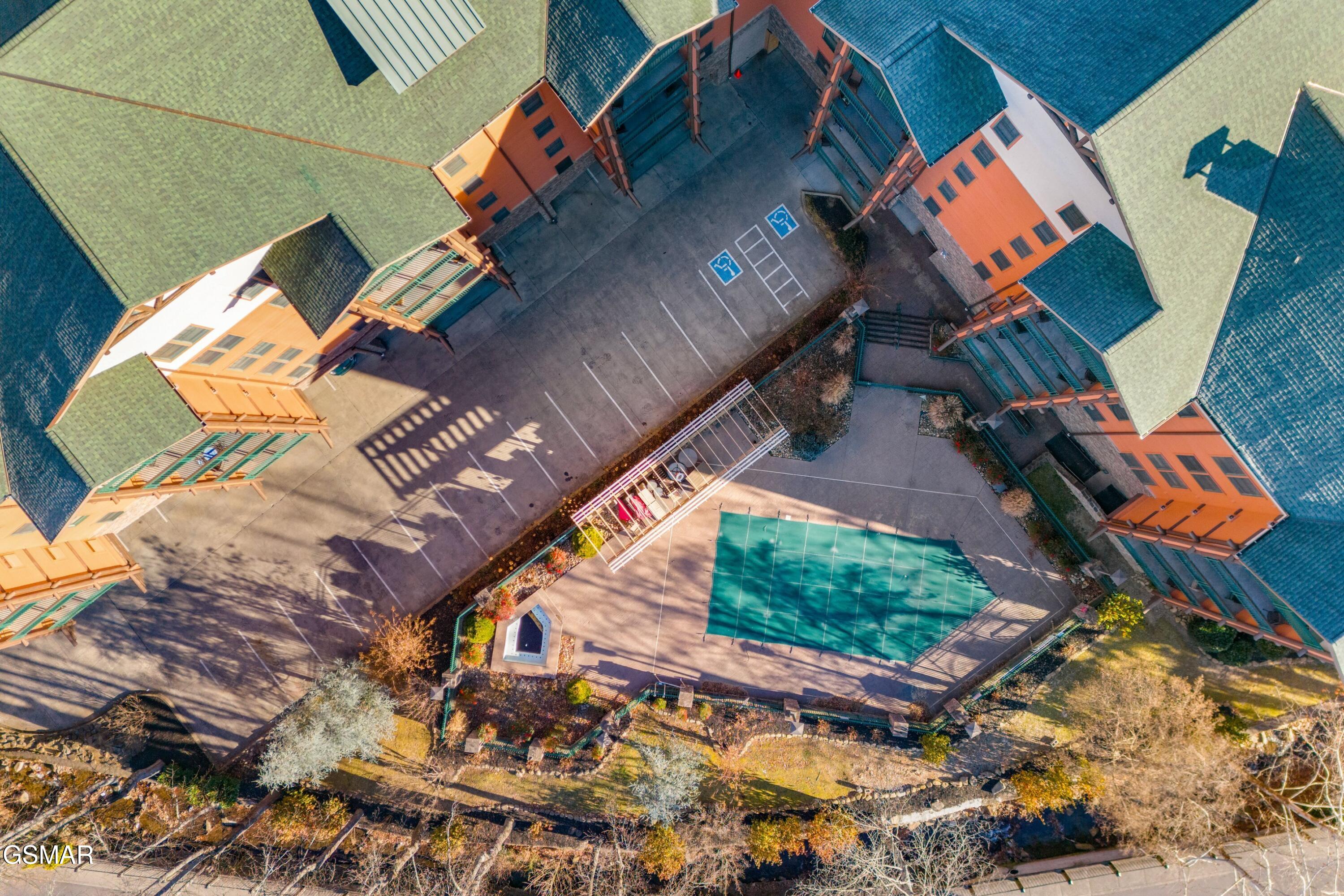 215 Woliss Gatlinburg TN 37738