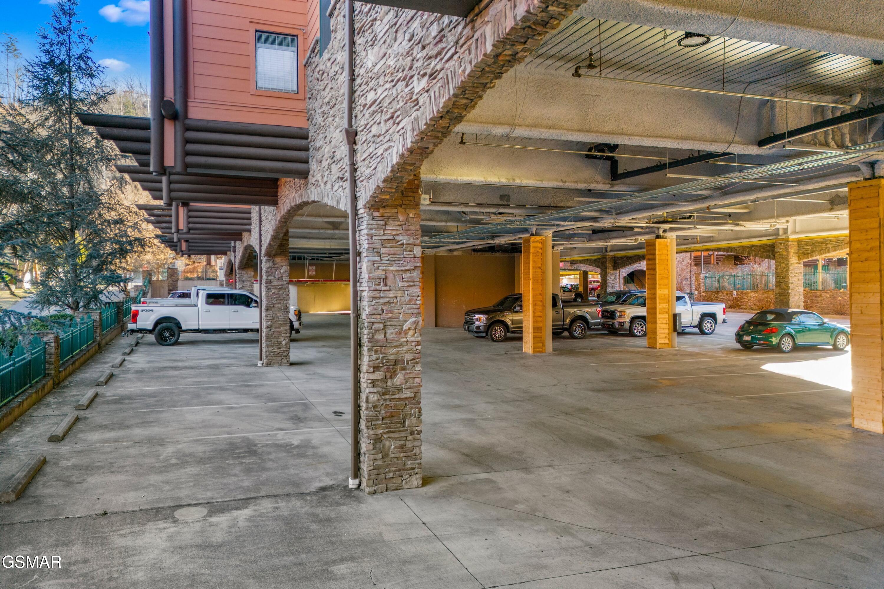 215 Woliss Gatlinburg TN 37738