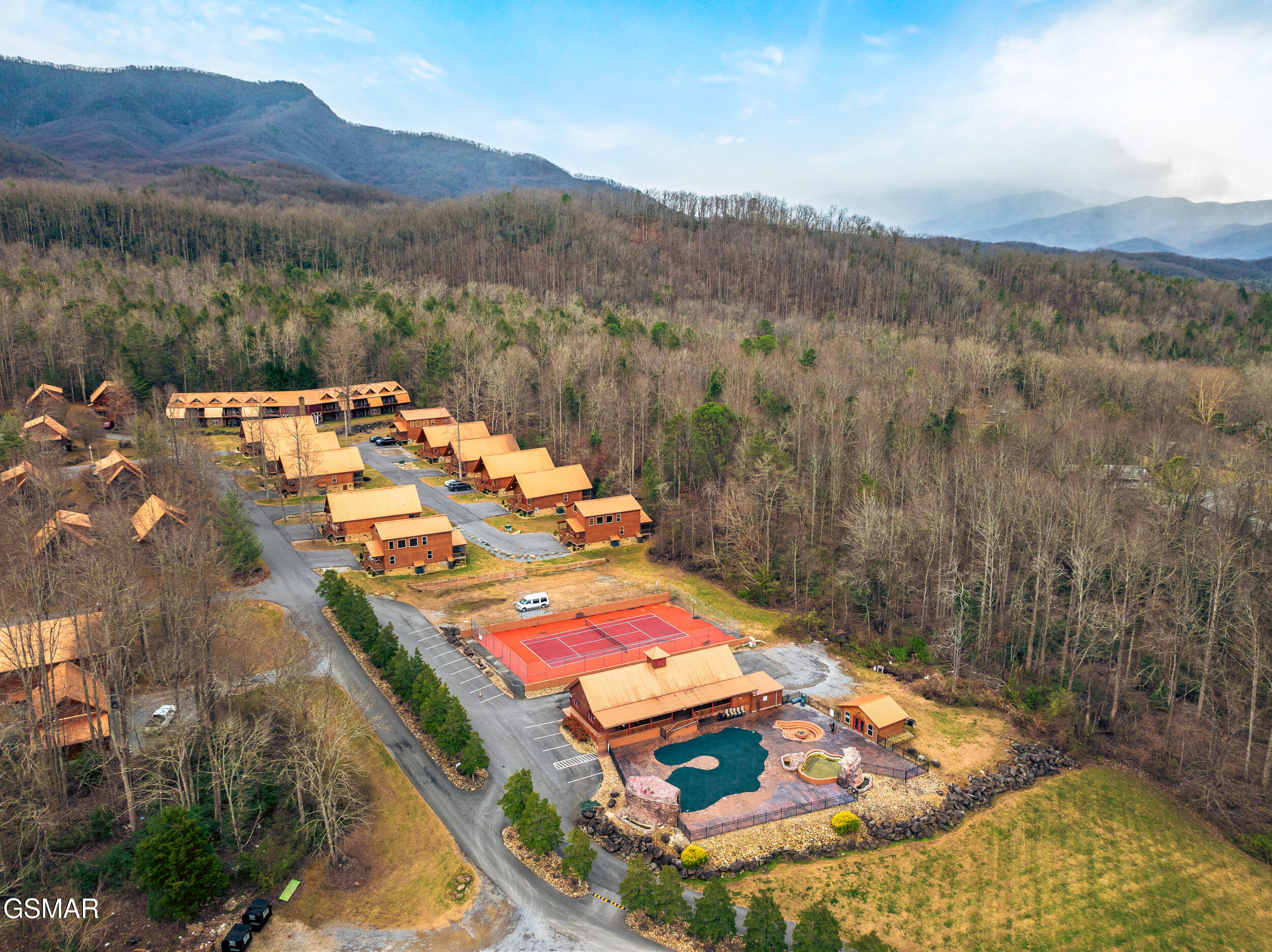 206 Forrest Loop Way Gatlinburg TN 37738