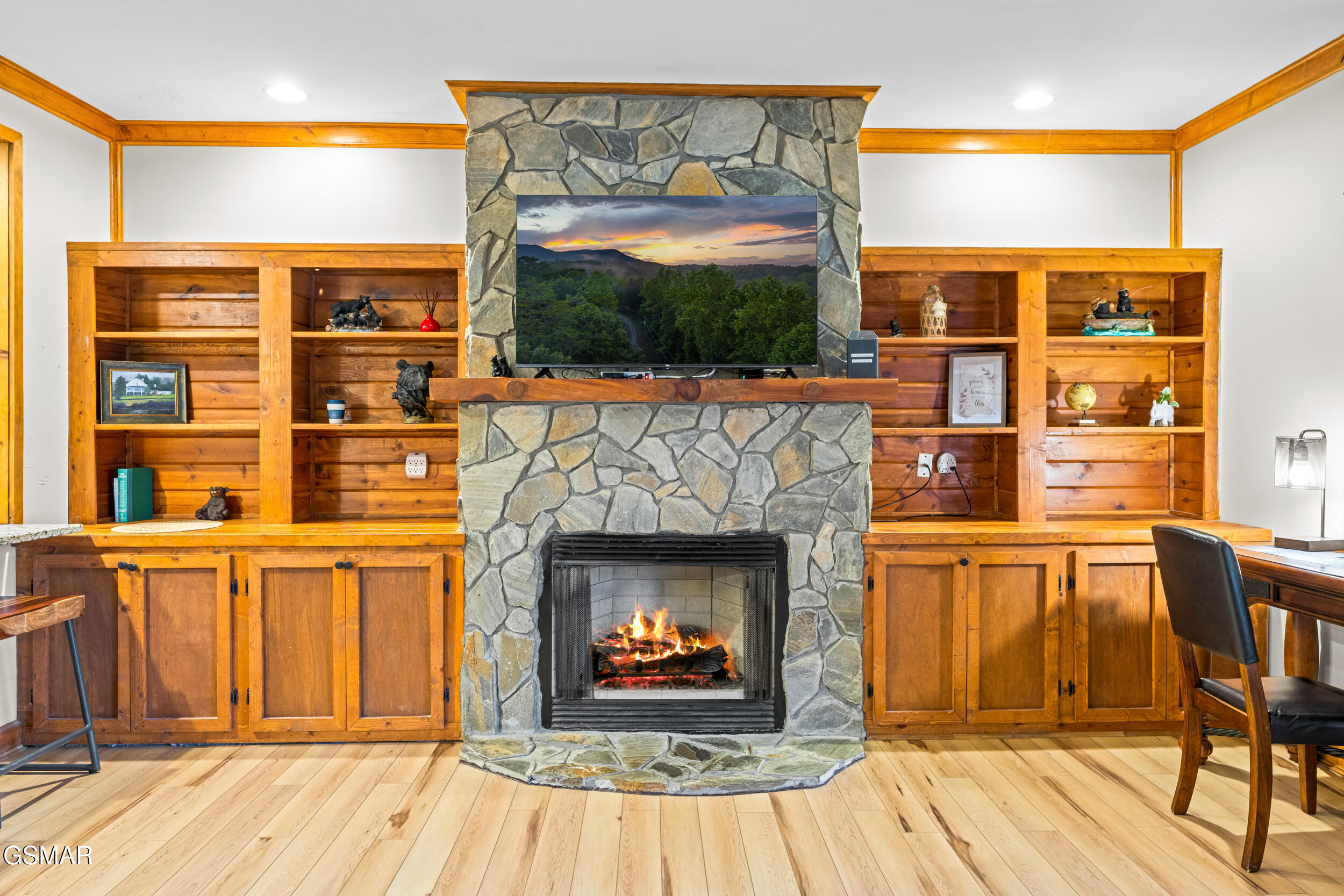 206 Forrest Loop Way Gatlinburg TN 37738