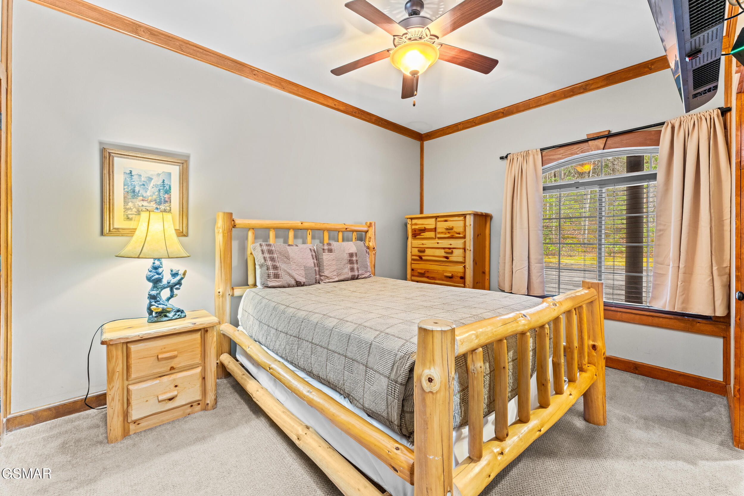206 Forrest Loop Way Gatlinburg TN 37738