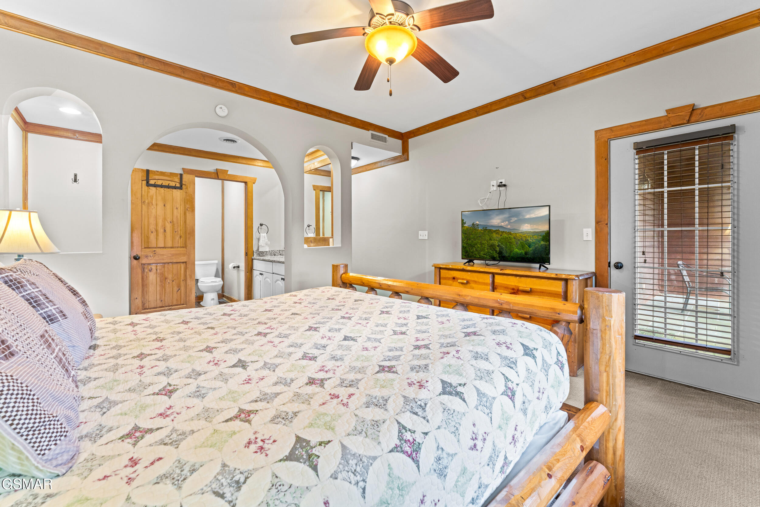 206 Forrest Loop Way Gatlinburg TN 37738