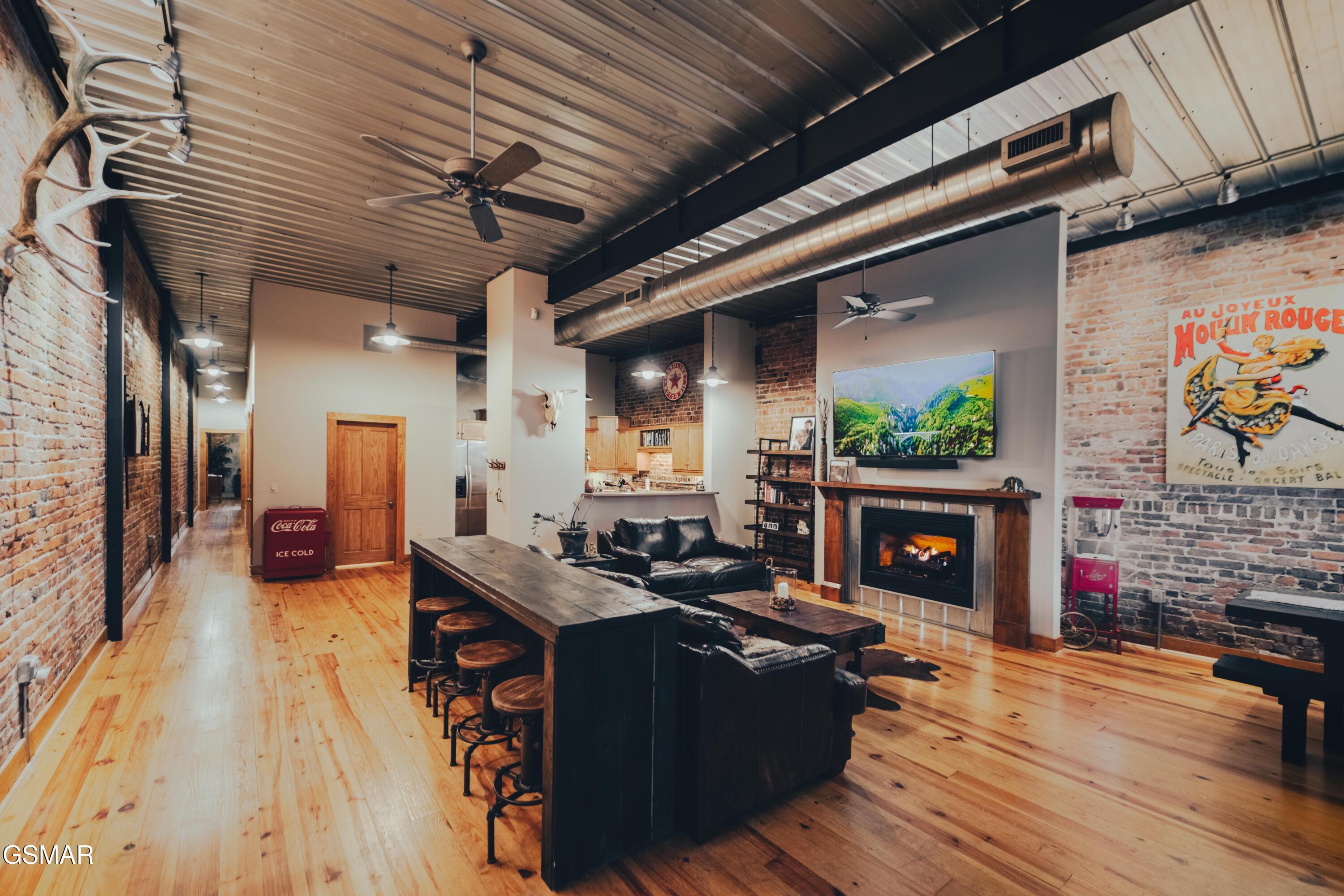 111 E Main Street Morristown TN 37814