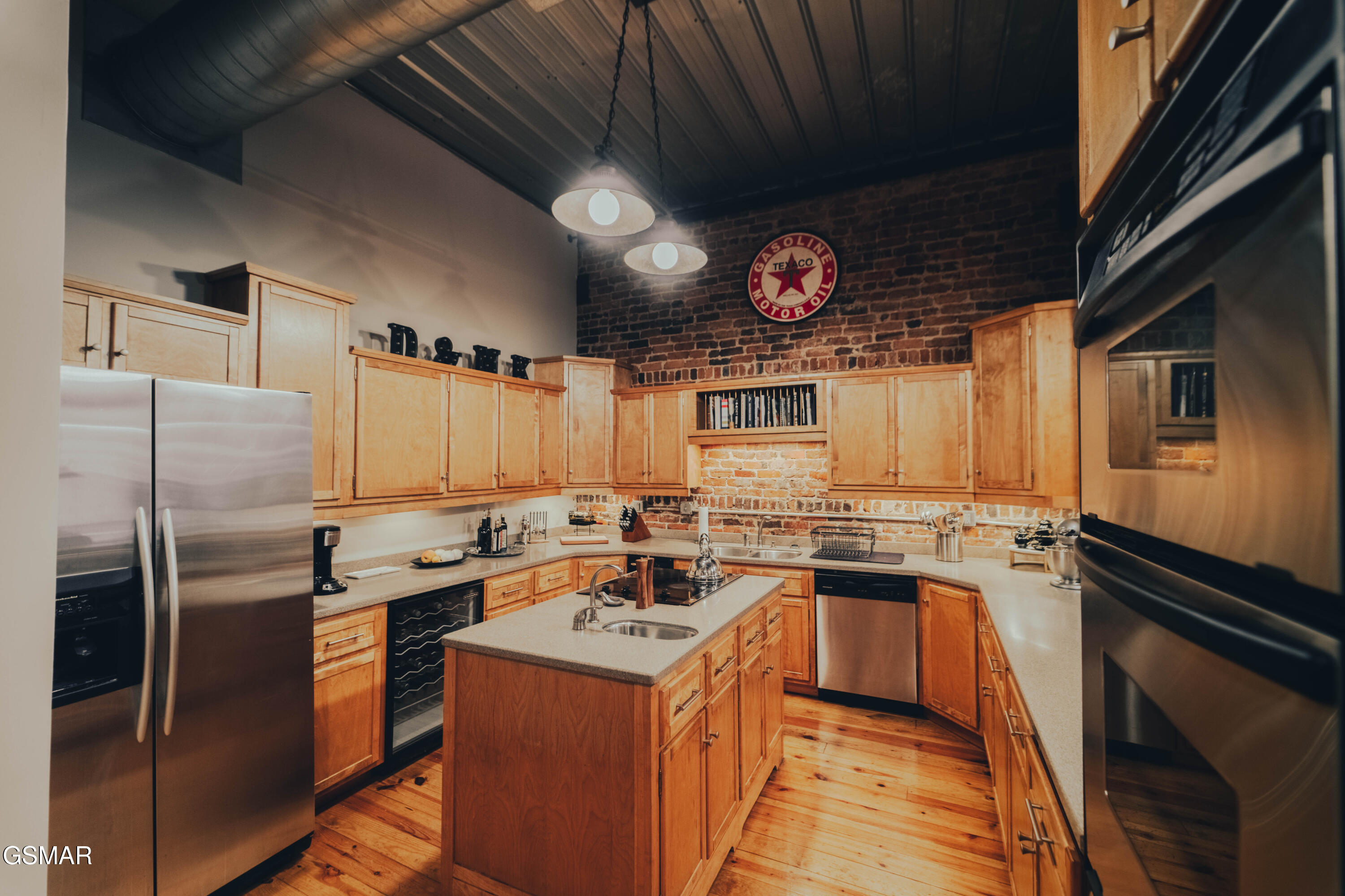 111 E Main Street Morristown TN 37814