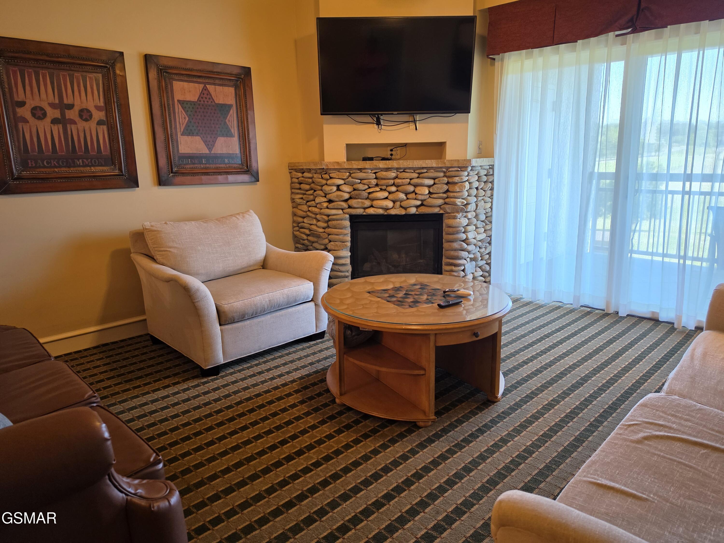 212 Dollywood Lane Pigeon Forge TN 37863