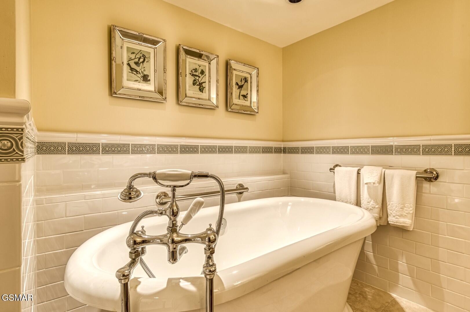 215 Ski Mountain Road Gatlinburg TN 37738