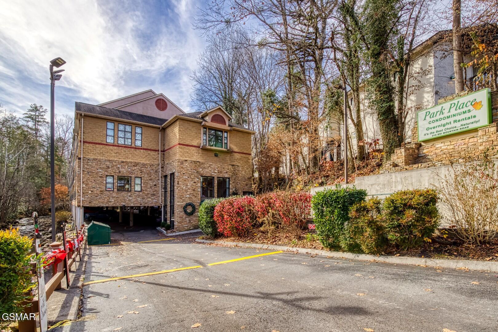 215 Ski Mountain Road Gatlinburg TN 37738