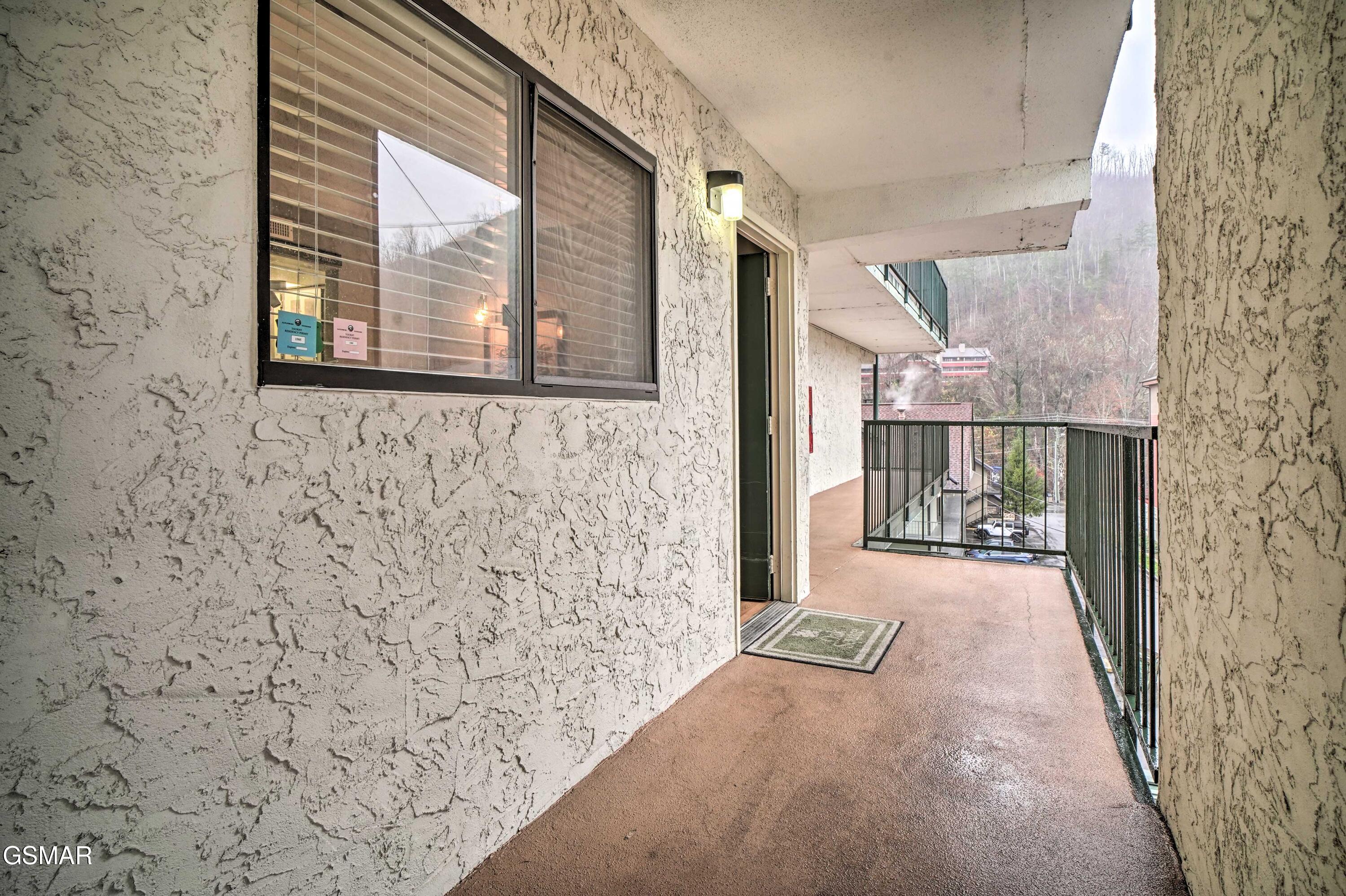 685 River Road Gatlinburg TN 37738