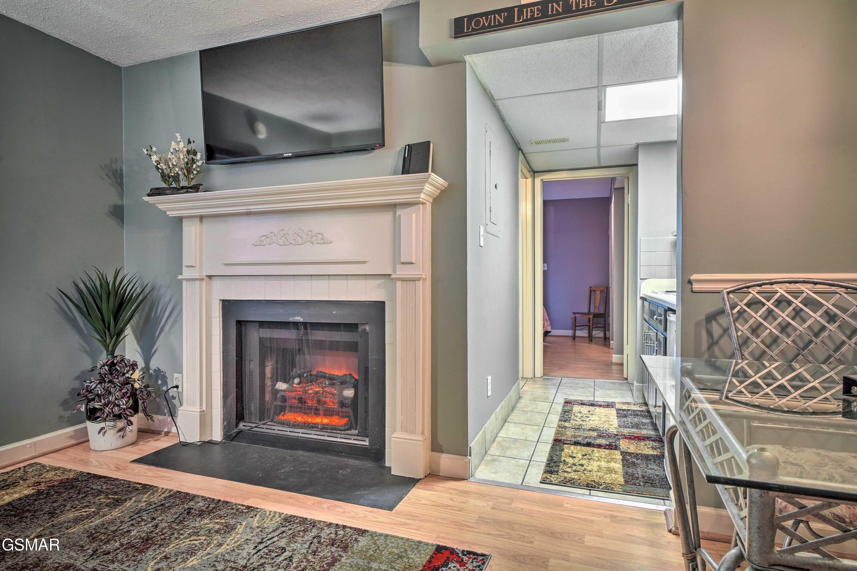 685 River Road Gatlinburg TN 37738