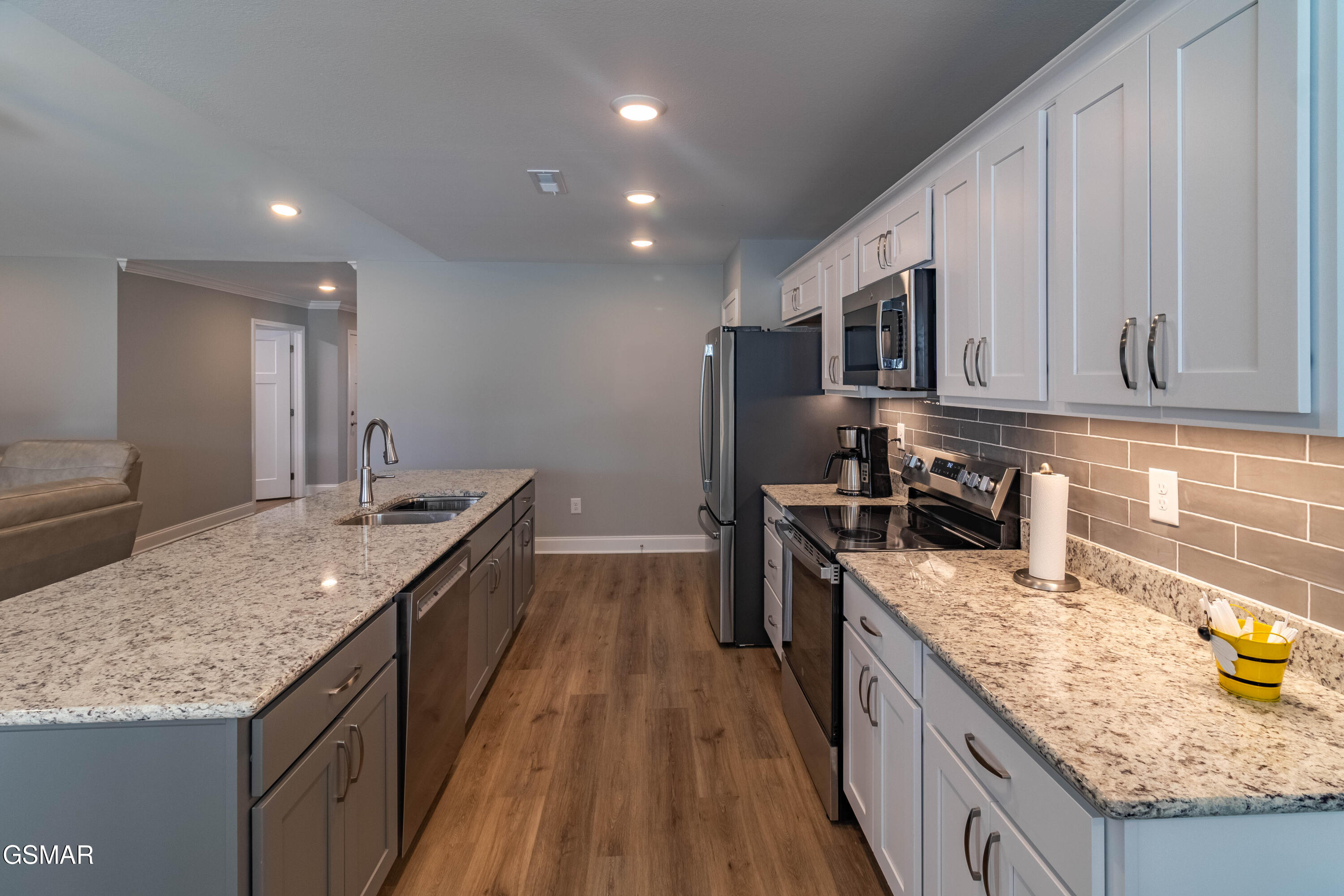 712 Snowflower Circle Pigeon Forge TN 37863