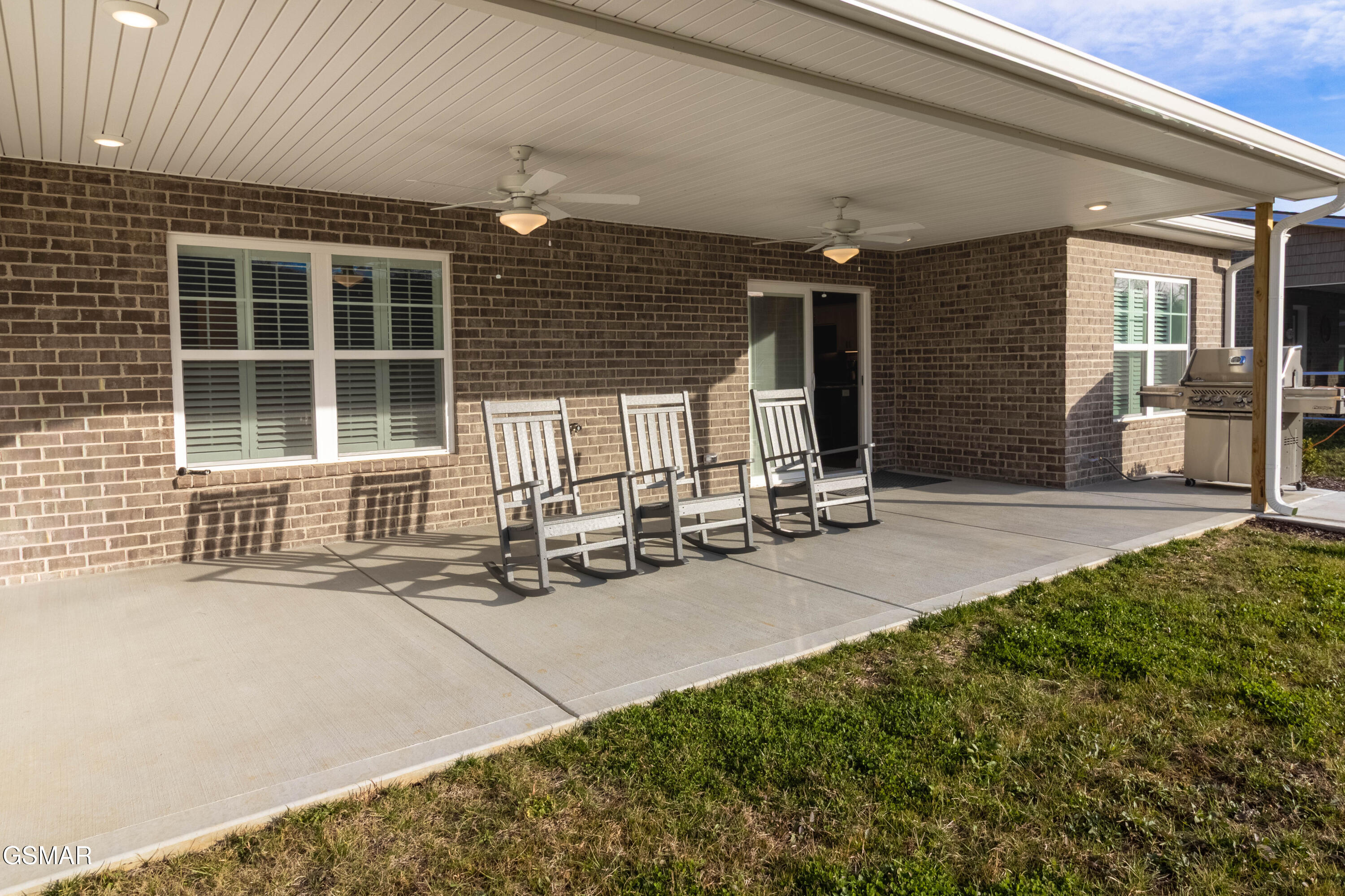 712 Snowflower Circle Pigeon Forge TN 37863