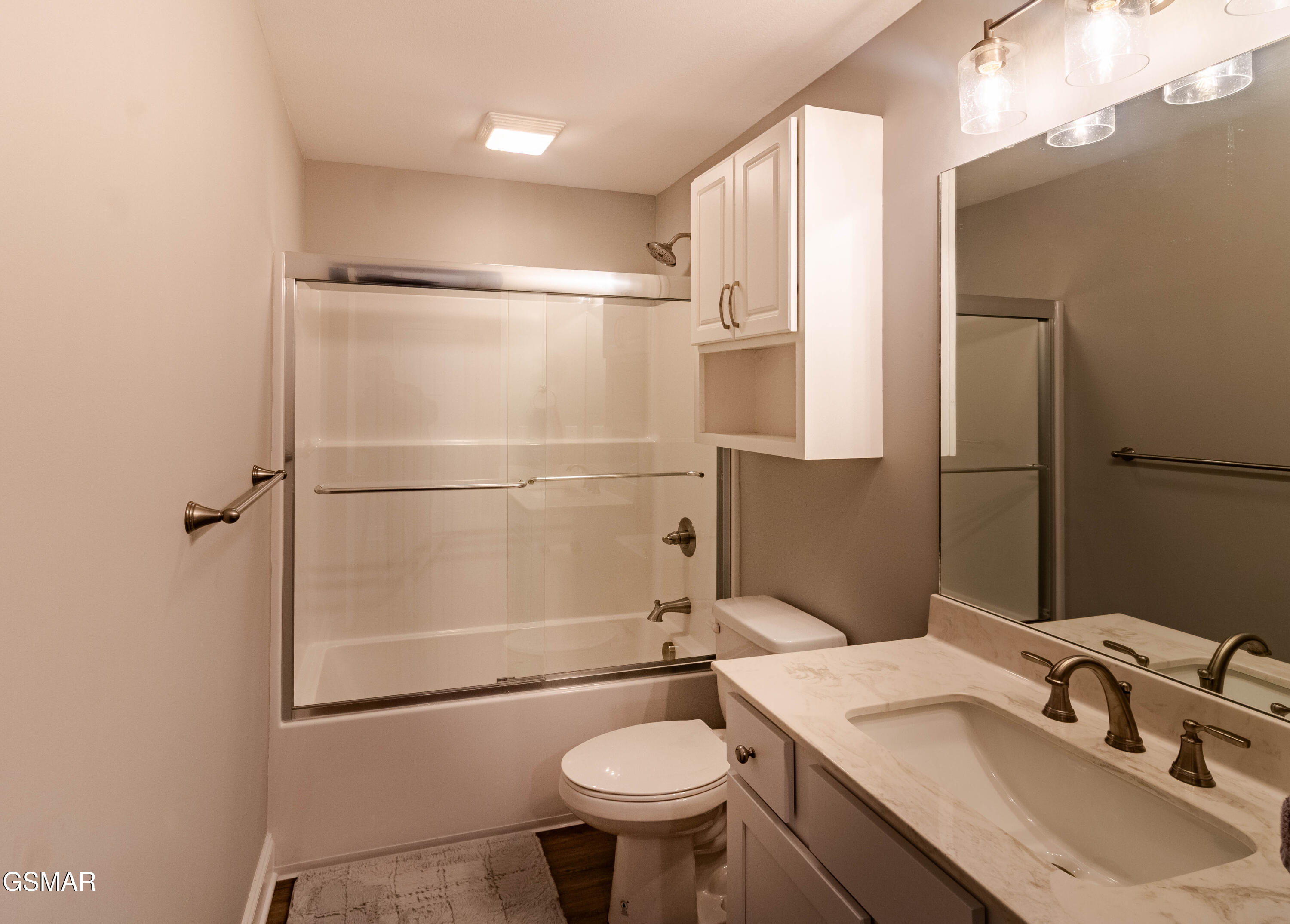 712 Snowflower Circle Pigeon Forge TN 37863