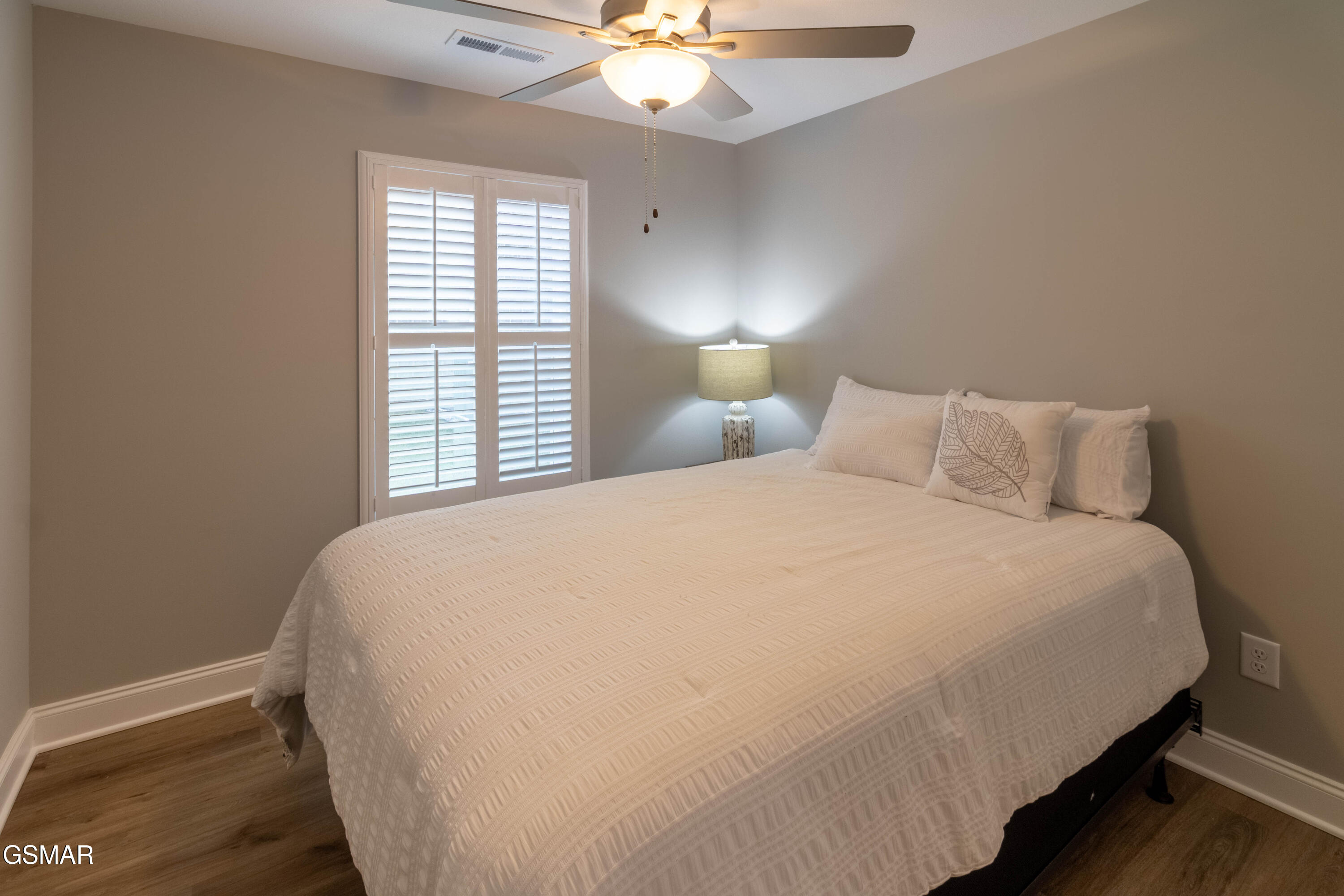 712 Snowflower Circle Pigeon Forge TN 37863