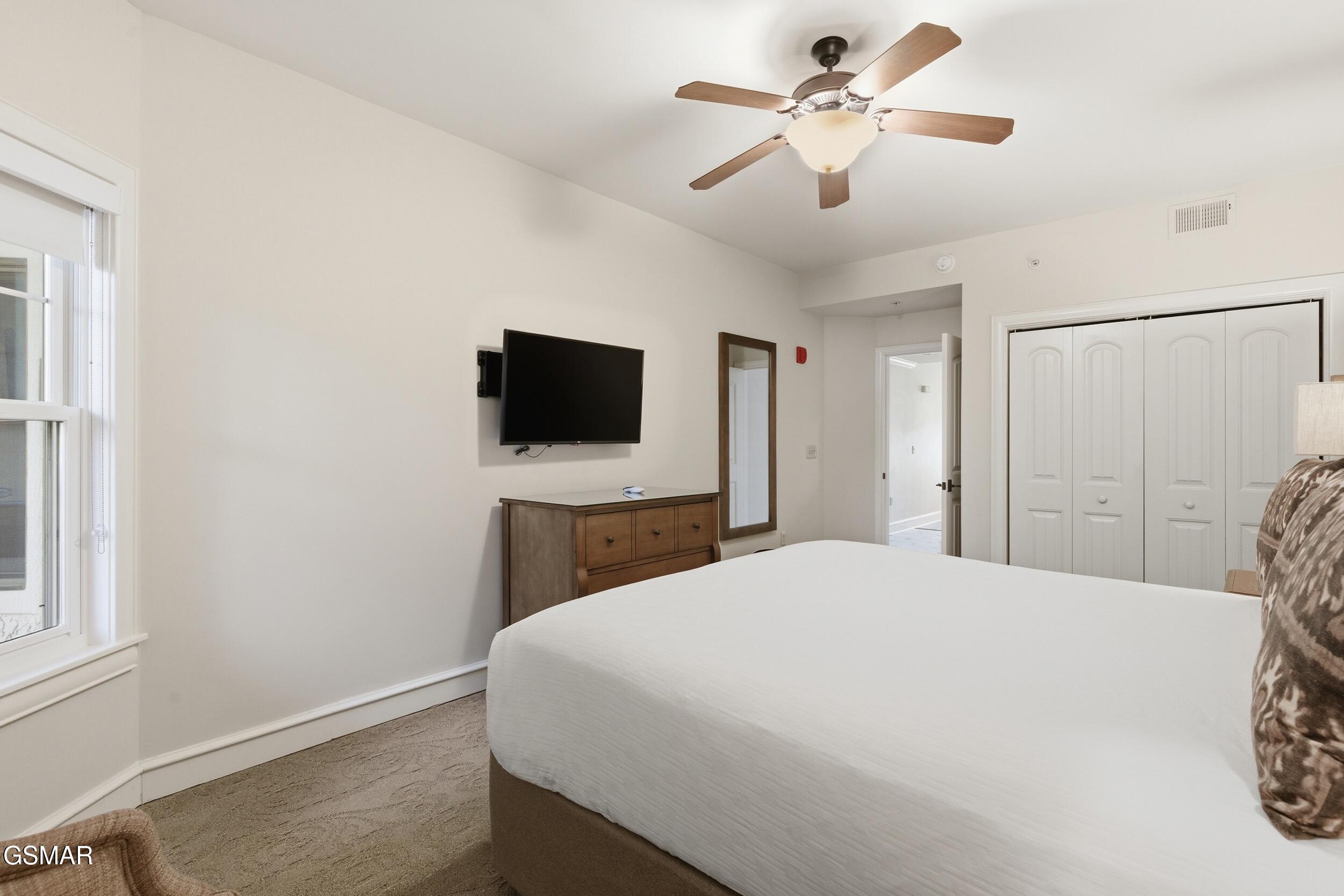 212 Dollywood Lane Pigeon Forge TN 37863