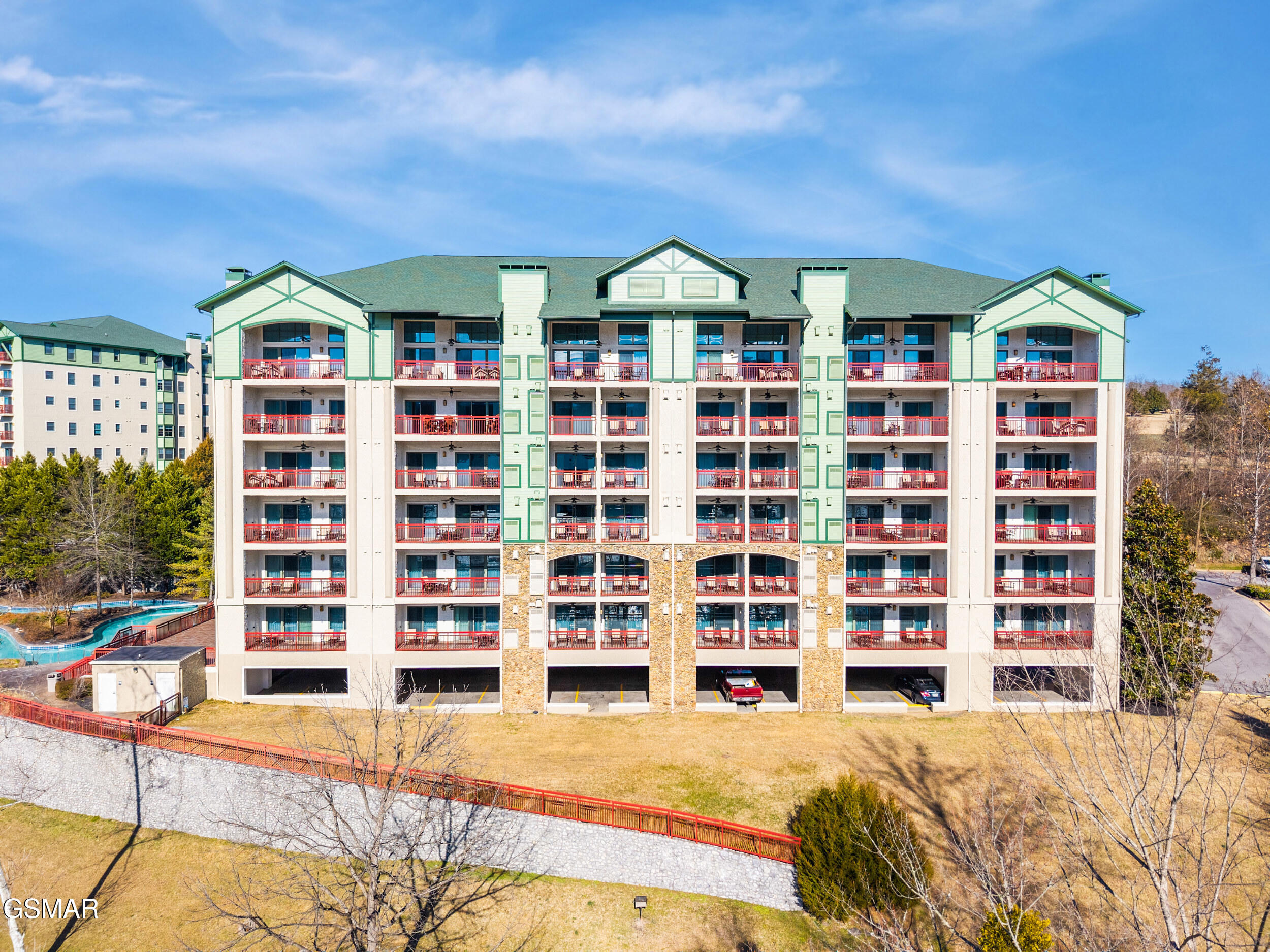 212 Dollywood Lane Pigeon Forge TN 37863