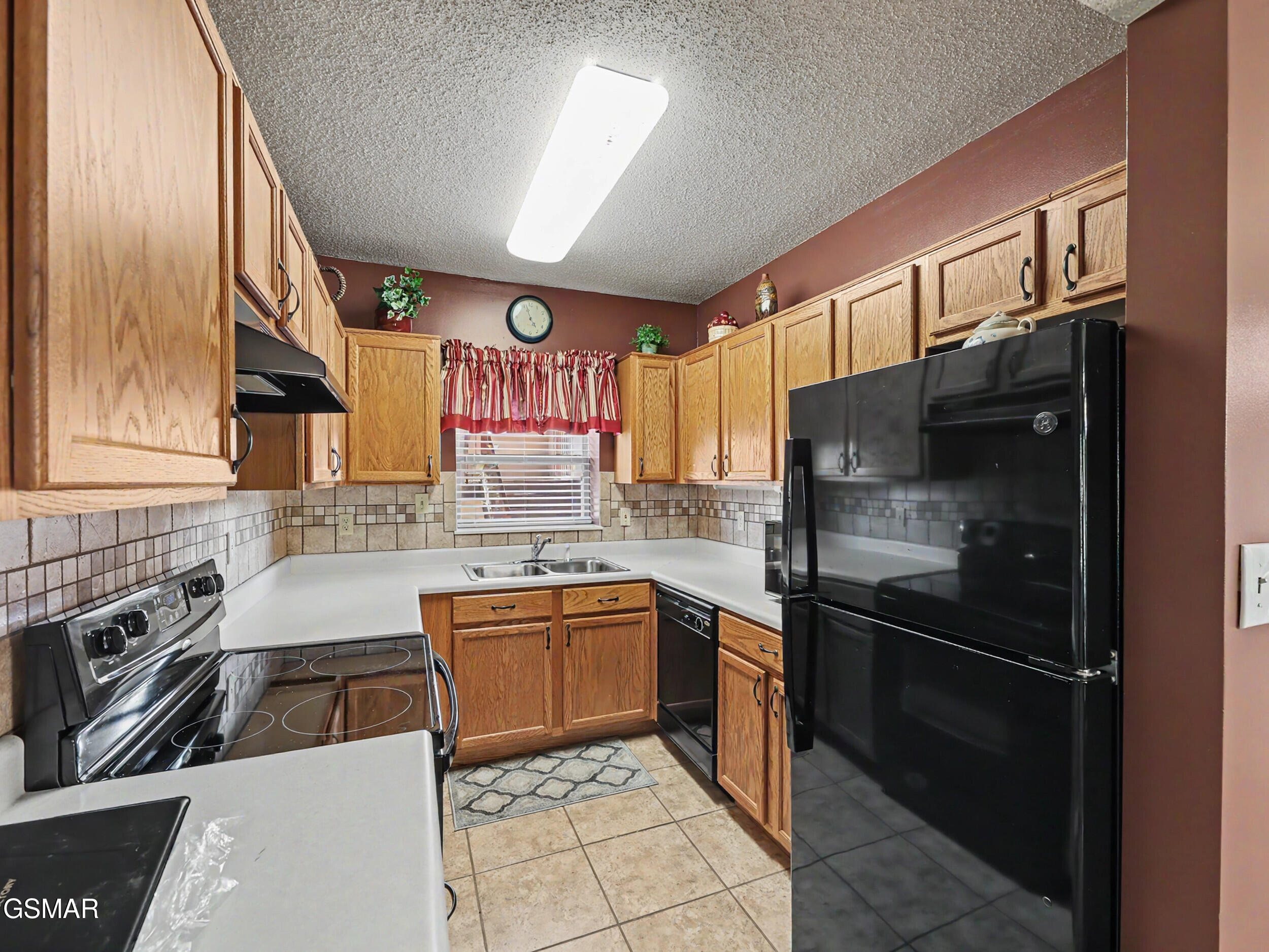 3919 S River Road Pigeon Forge TN 37863