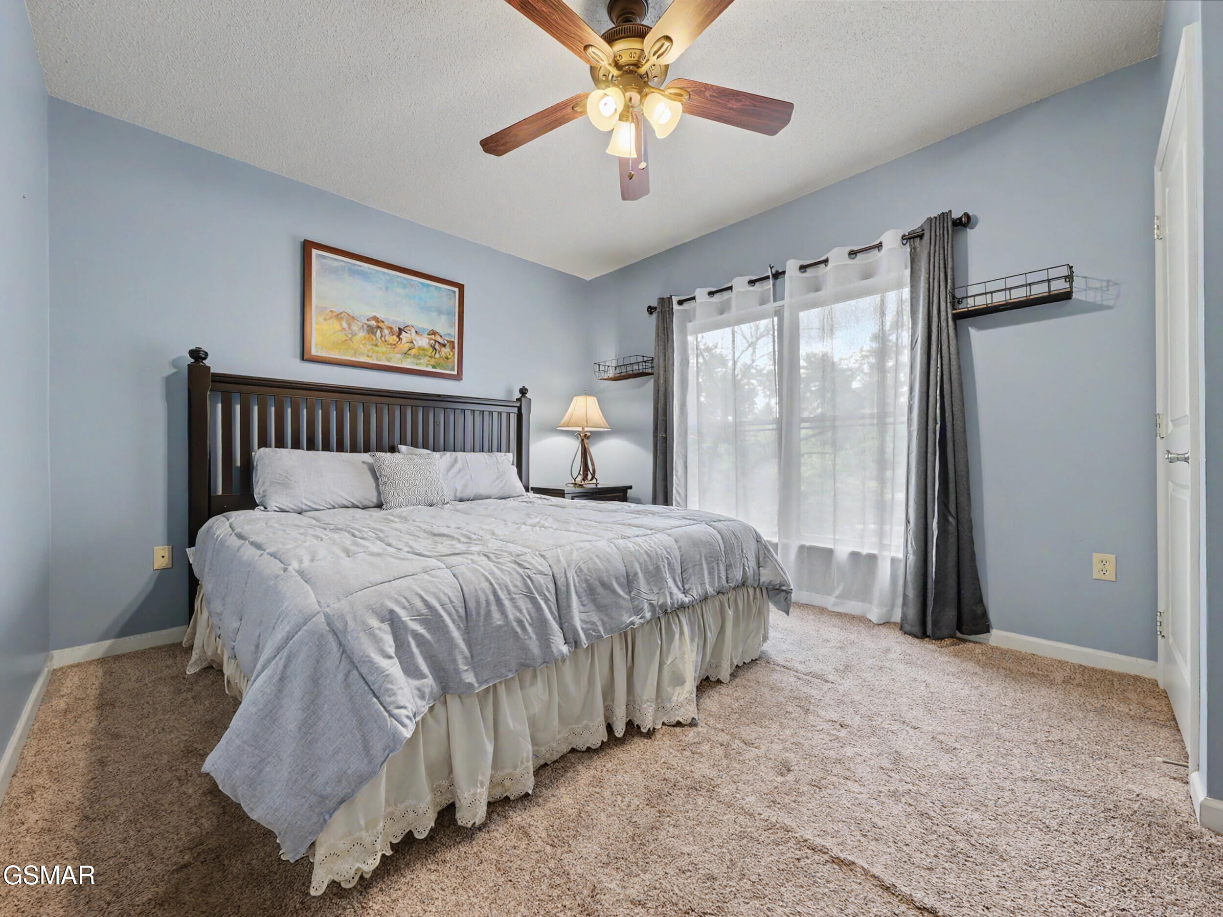 3919 S River Road Pigeon Forge TN 37863