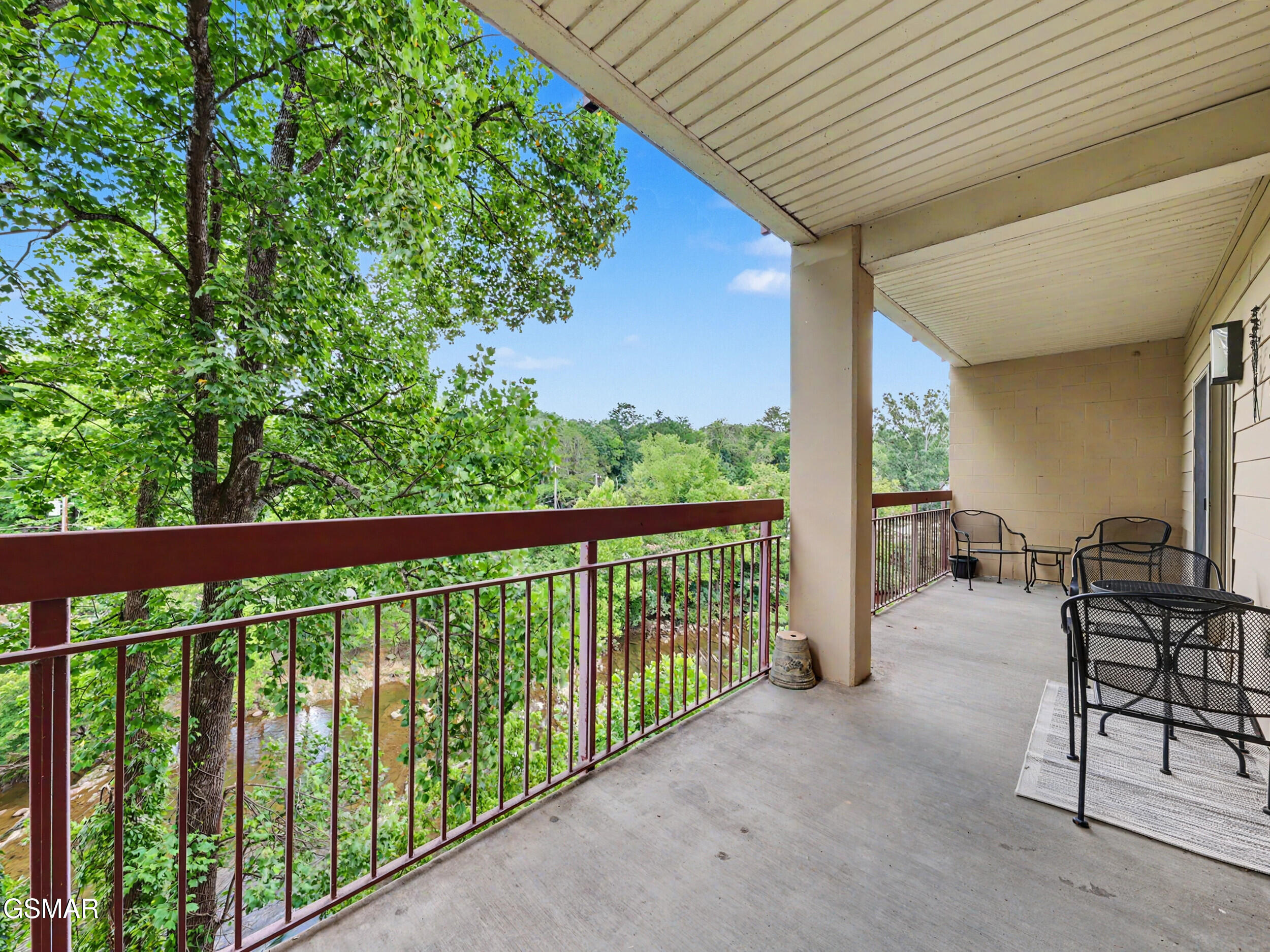 3919 S River Road Pigeon Forge TN 37863