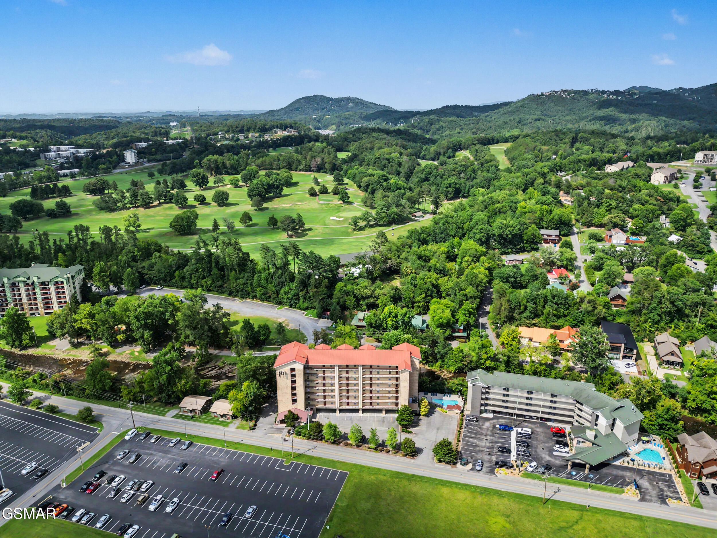 3919 S River Road Pigeon Forge TN 37863