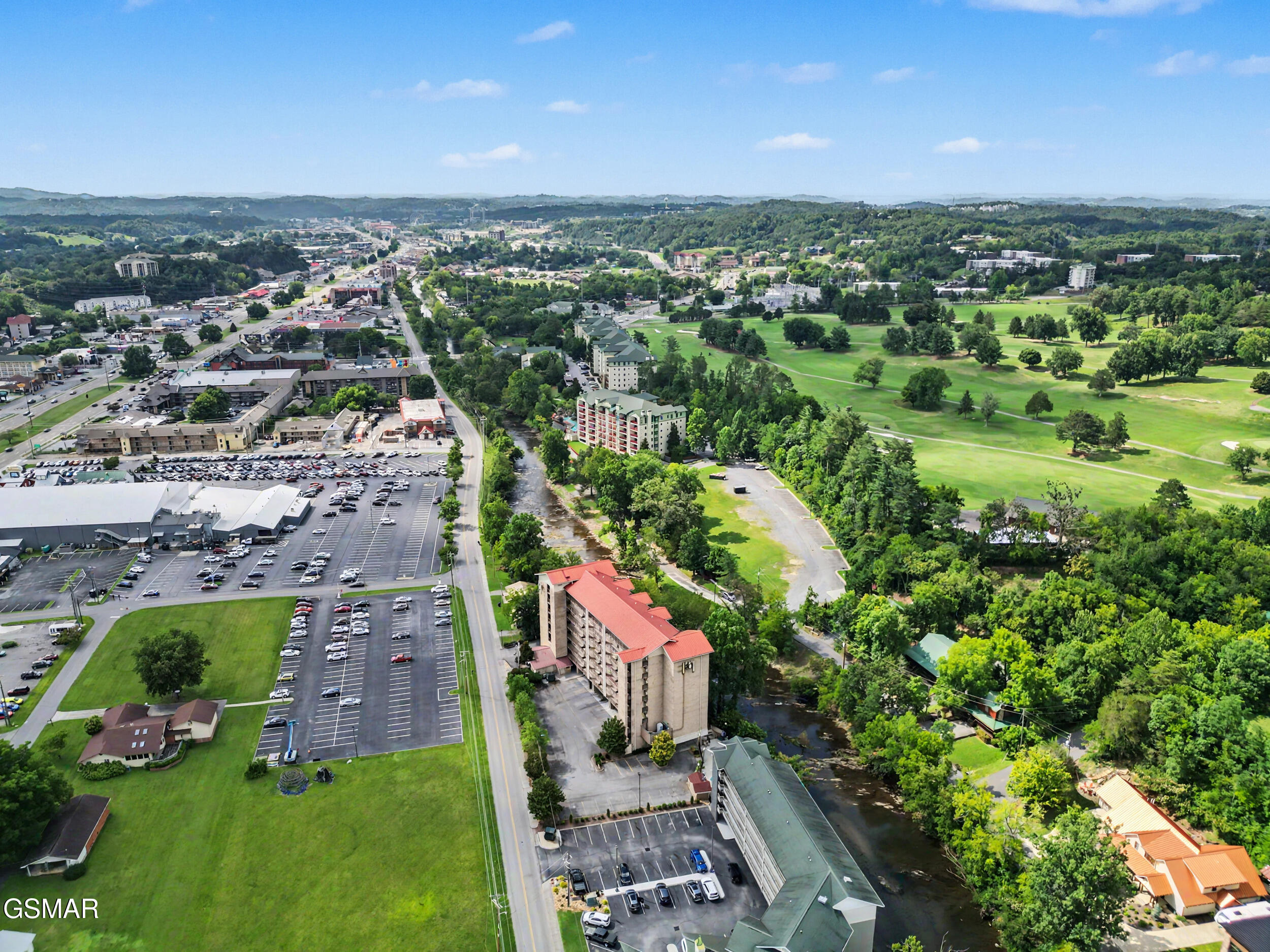 3919 S River Road Pigeon Forge TN 37863