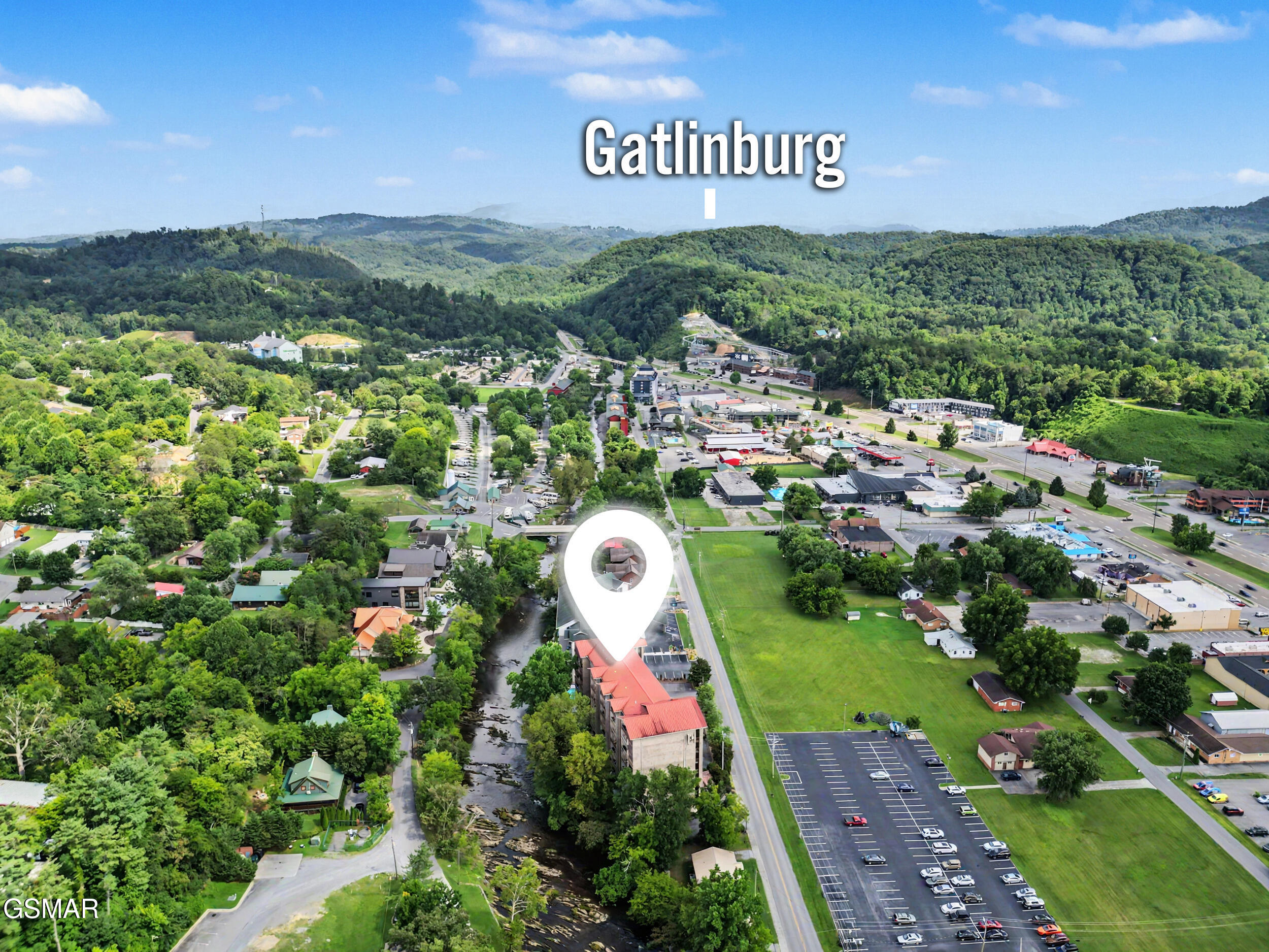 3919 S River Road Pigeon Forge TN 37863