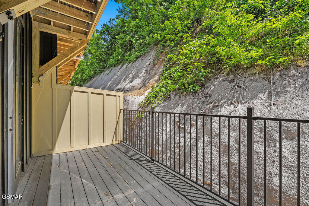 215 Circle Drive Gatlinburg TN 37738