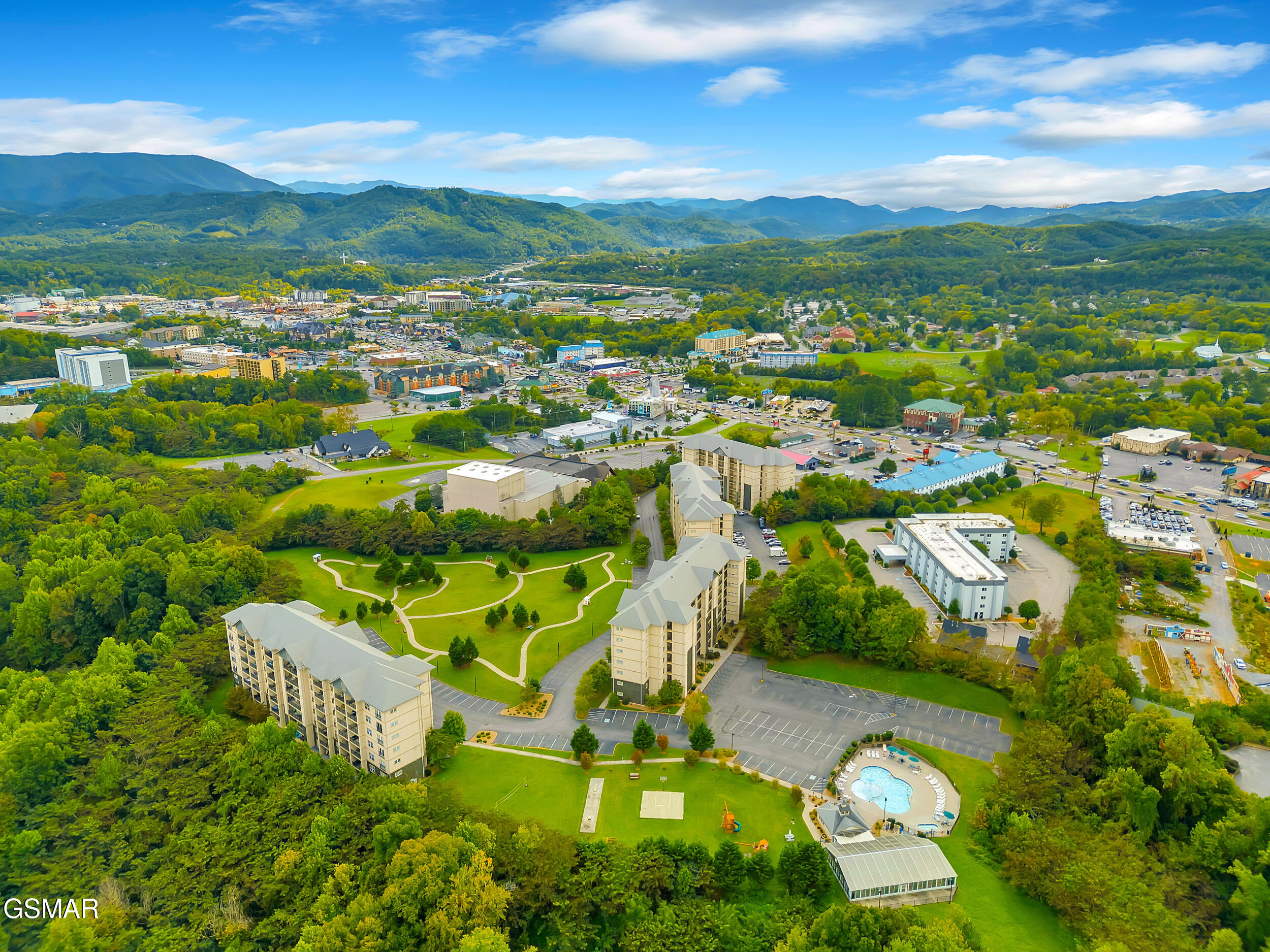 124 Plaza Drive Pigeon Forge TN 37863