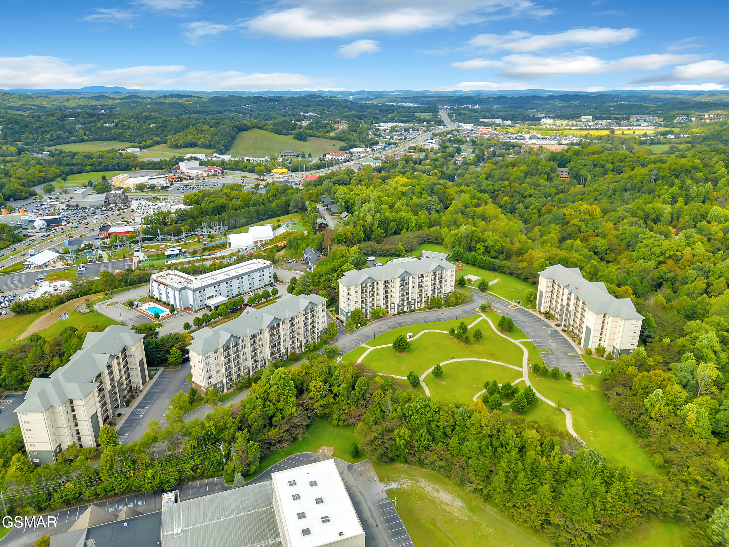 124 Plaza Drive Pigeon Forge TN 37863