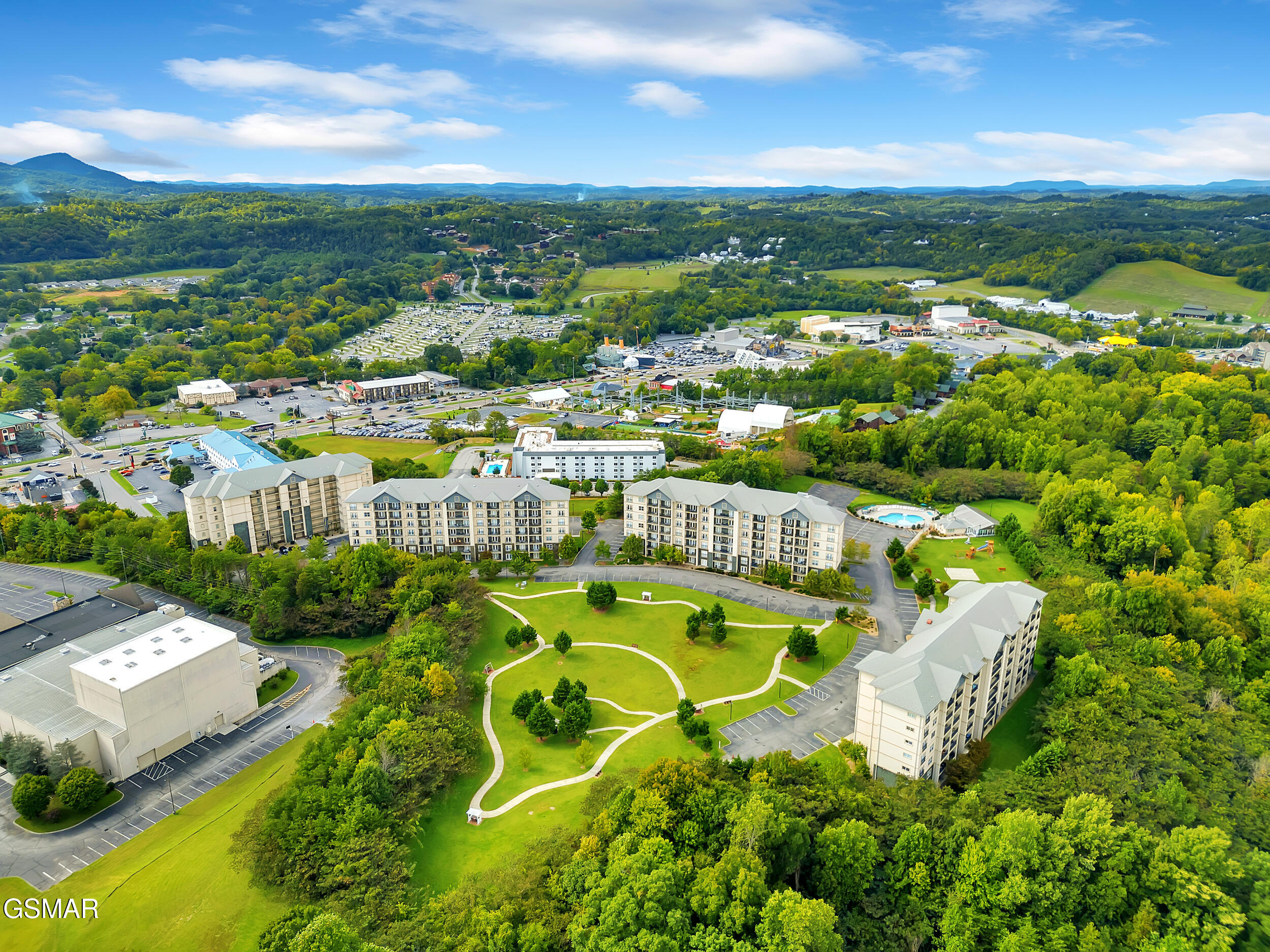 124 Plaza Drive Pigeon Forge TN 37863