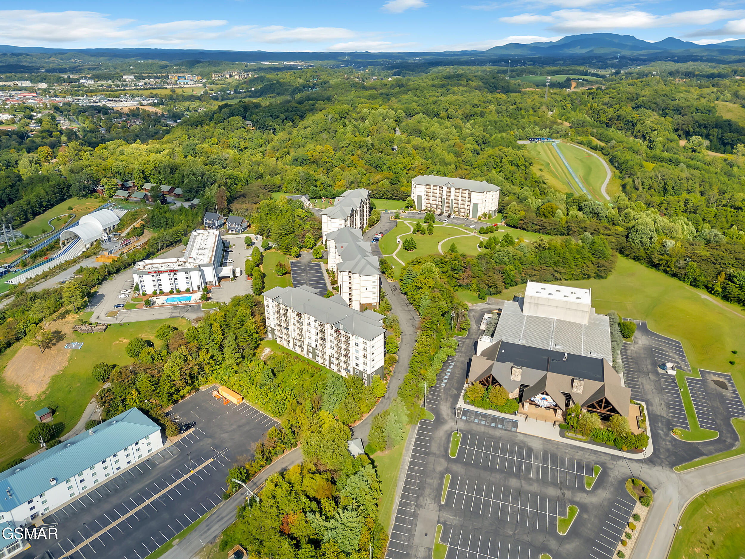 124 Plaza Drive Pigeon Forge TN 37863