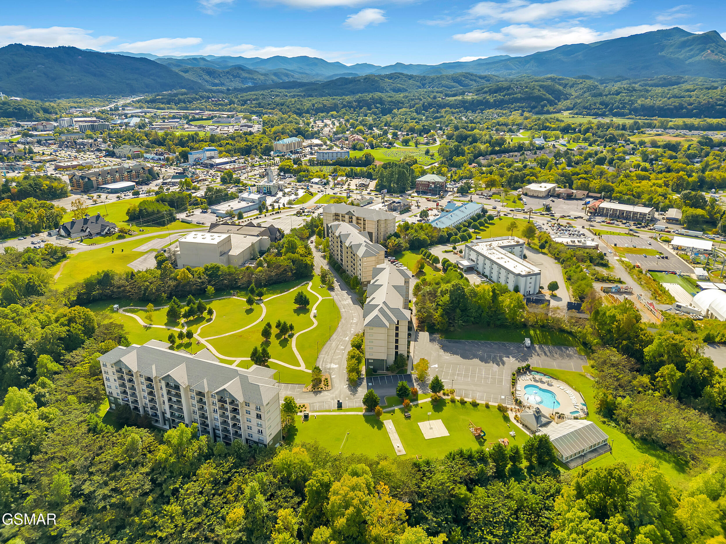 124 Plaza Drive Pigeon Forge TN 37863