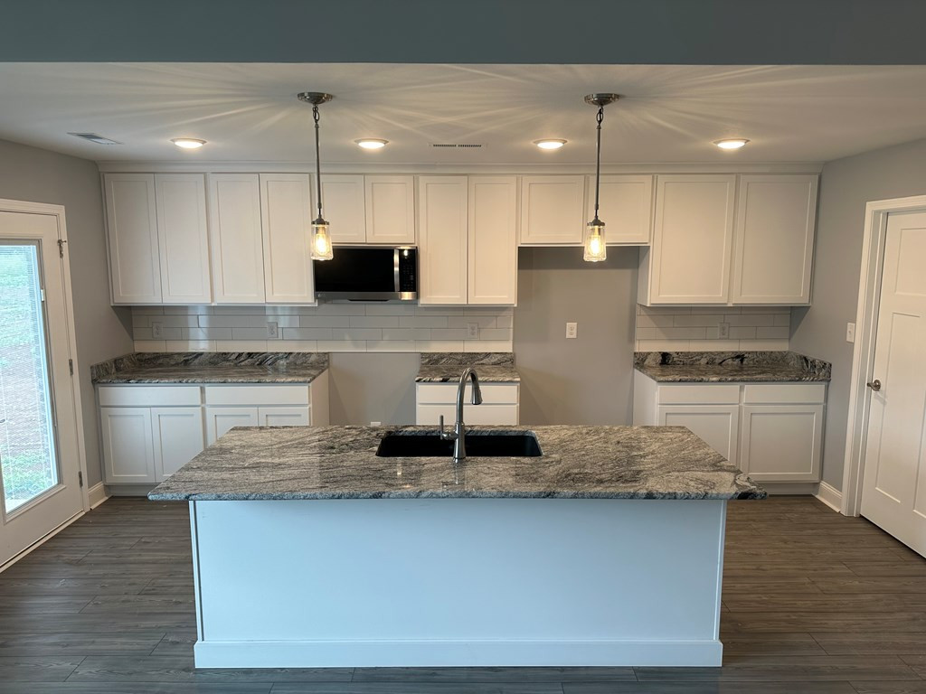 540 Henderson Road Pigeon Forge TN 37863