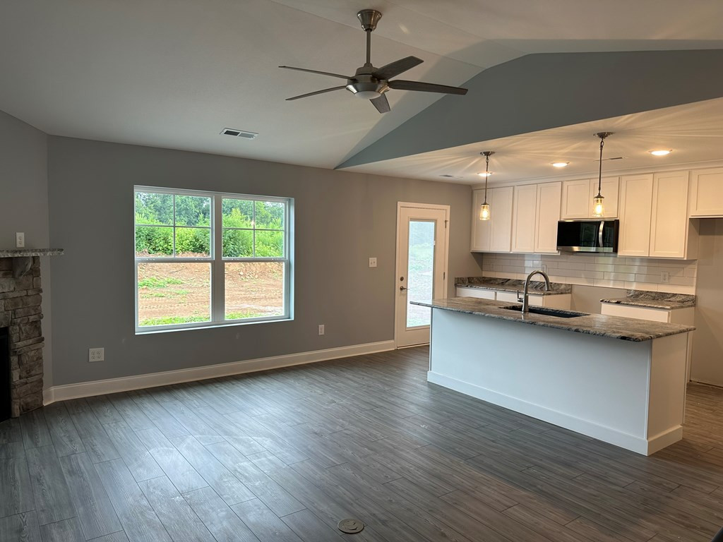 540 Henderson Road Pigeon Forge TN 37863