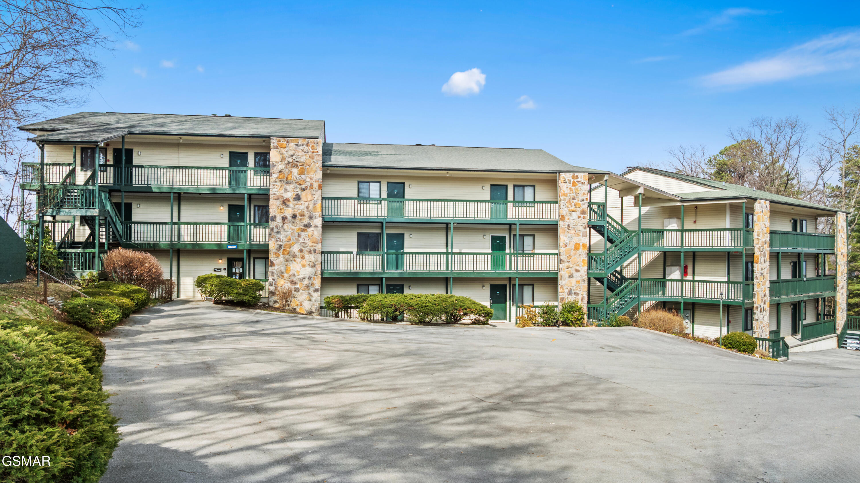 1102 Ski View Gatlinburg TN 37738