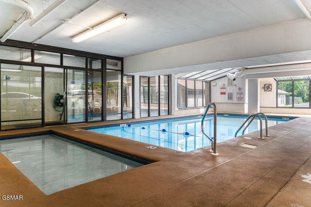 685 River Road Gatlinburg TN 37738