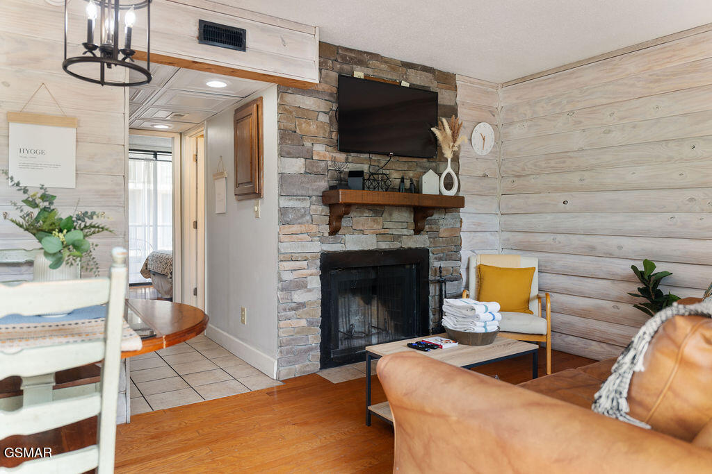 685 River Road Gatlinburg TN 37738