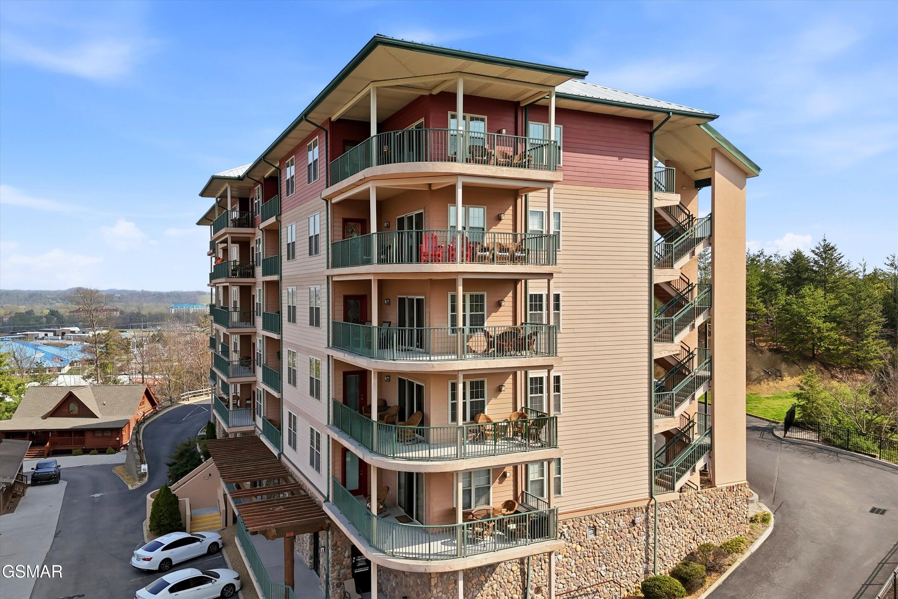 410 Big Bear Way Pigeon Forge TN 37863