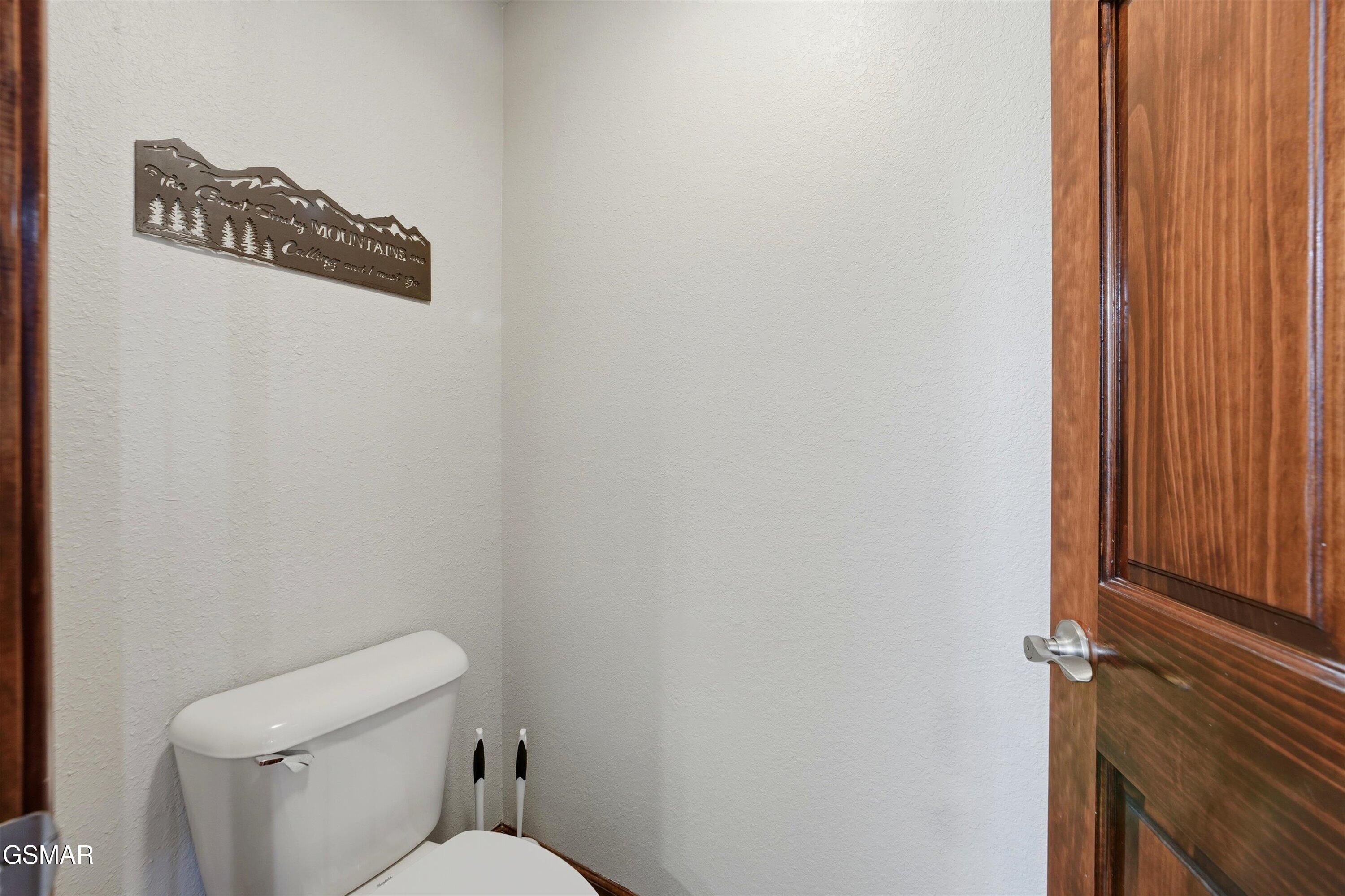410 Big Bear Way Pigeon Forge TN 37863