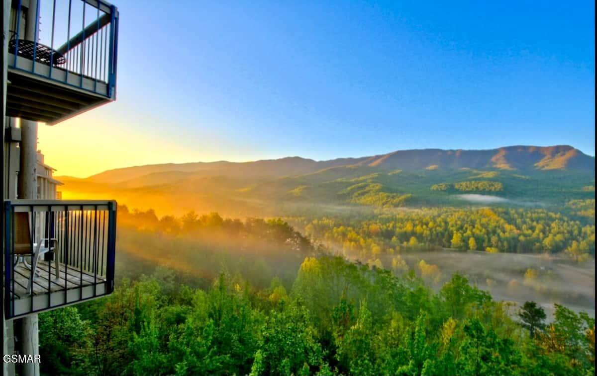 3710 Weber Road Gatlinburg TN 37738