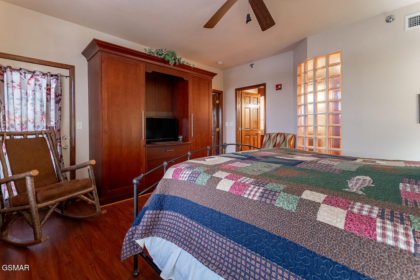 410 Big Bear Way Pigeon Forge TN 37863