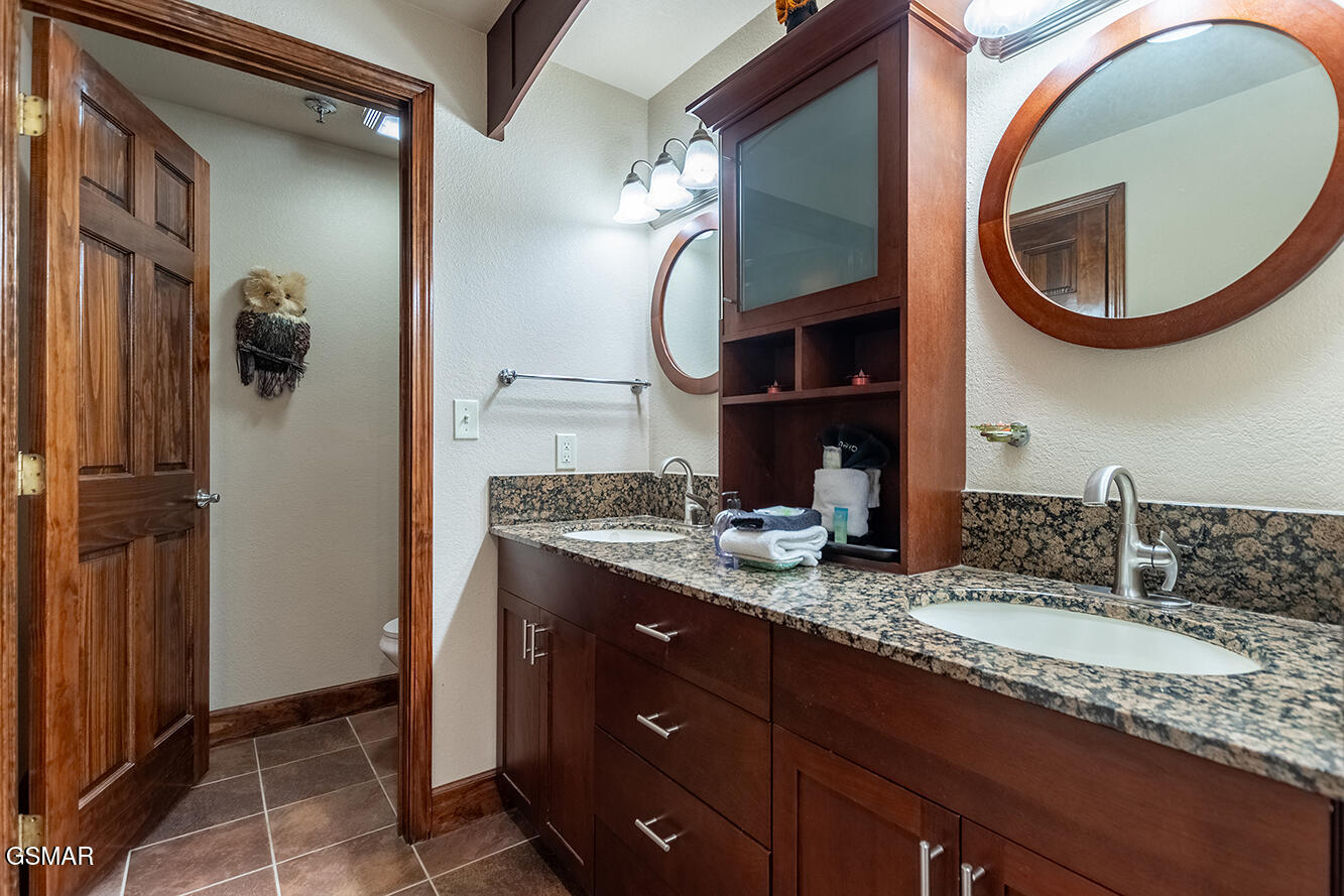 410 Big Bear Way Pigeon Forge TN 37863