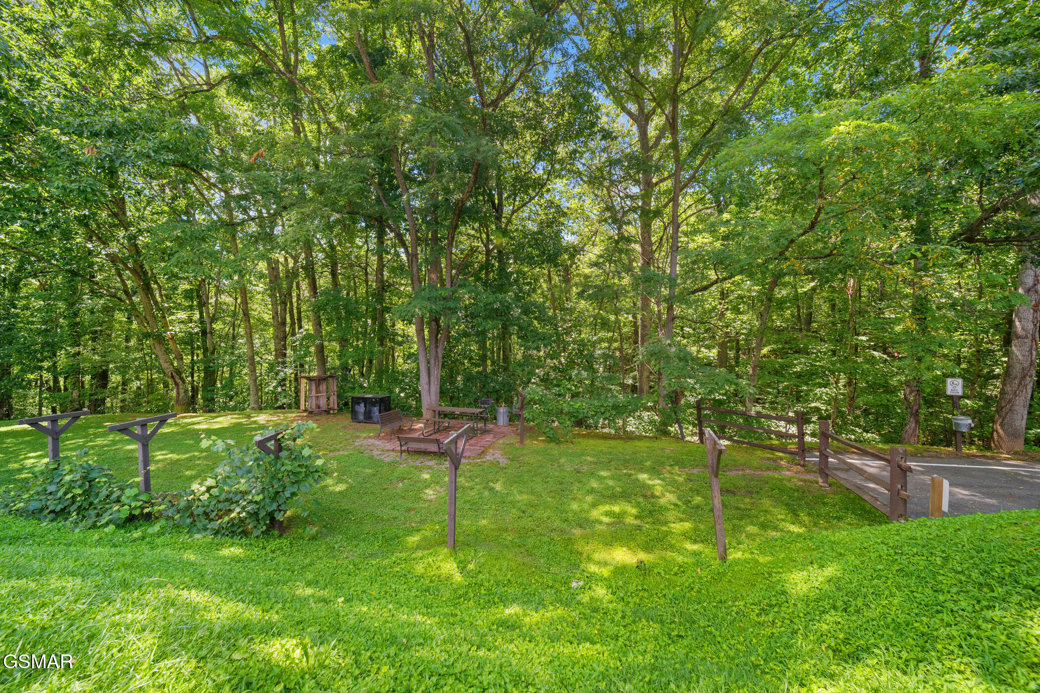 1081 Cove Road Sevierville TN 37876