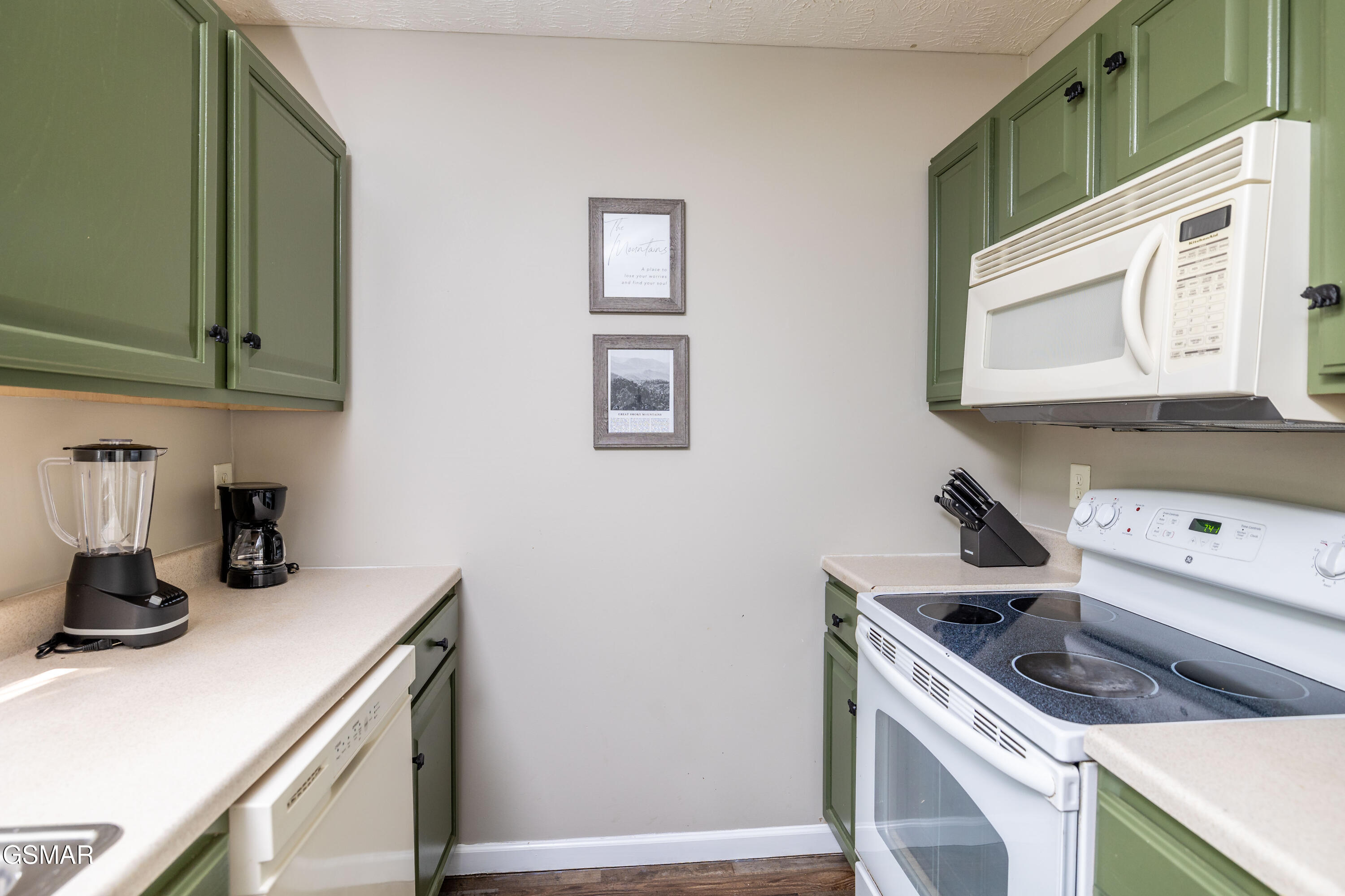 1440 William Holt Boulevard Sevierville TN 37862