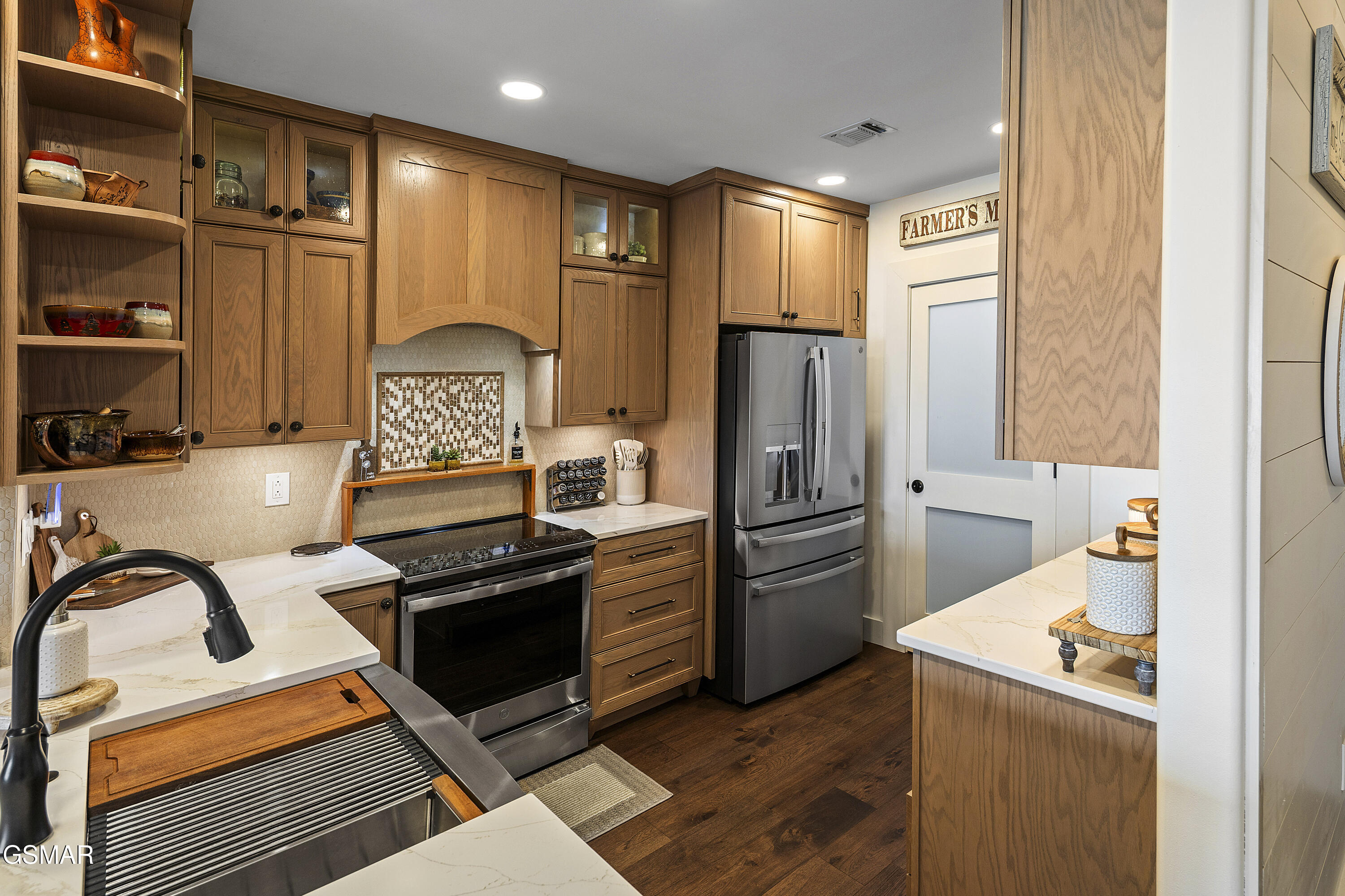 1269 Highway 139 Dandridge TN 37725