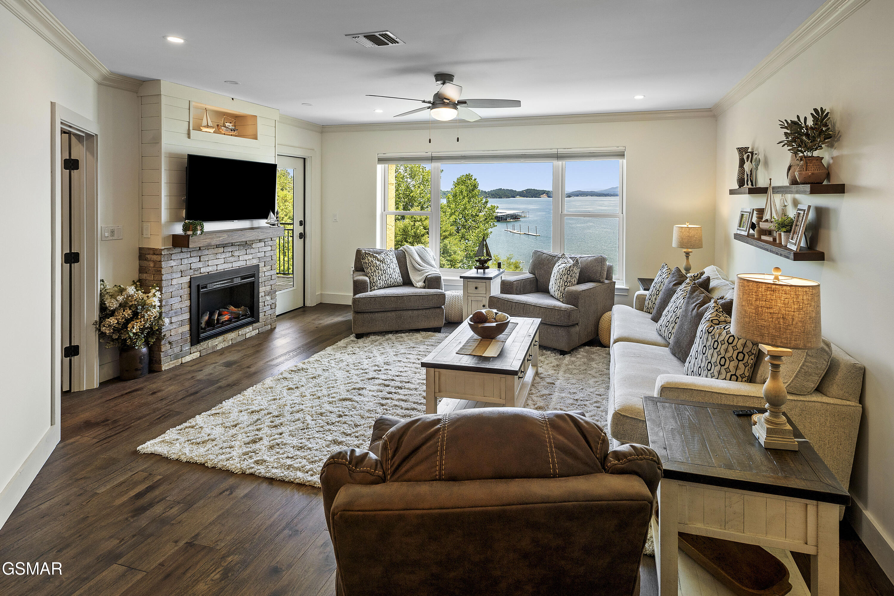 1269 Highway 139 Dandridge TN 37725