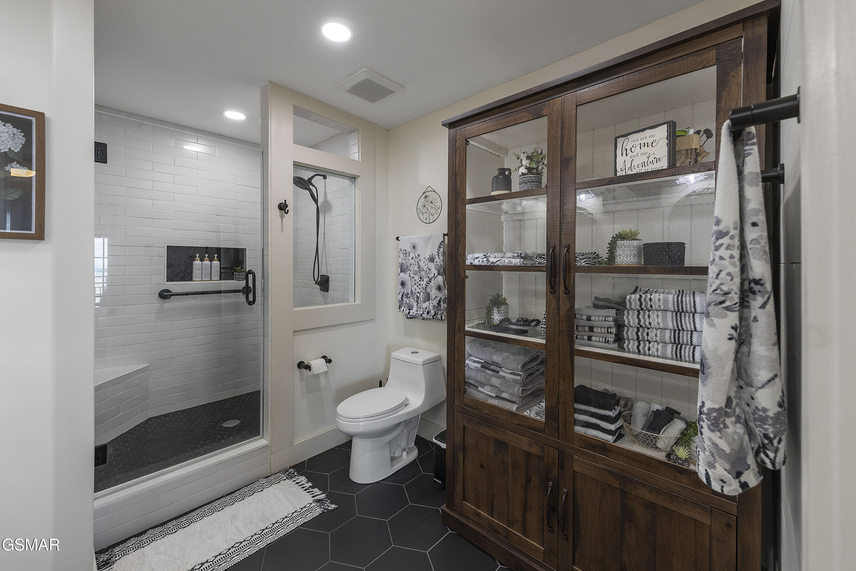 1269 Highway 139 Dandridge TN 37725