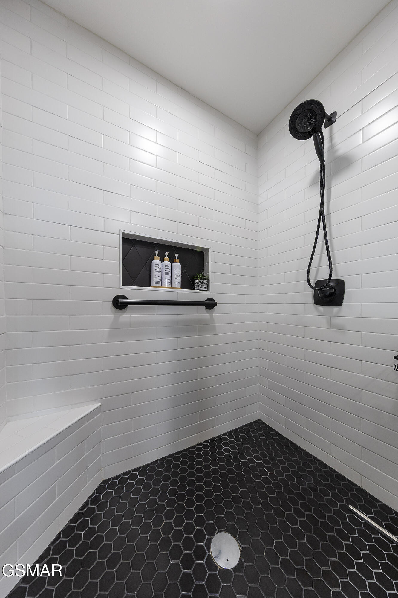 1269 Highway 139 Dandridge TN 37725