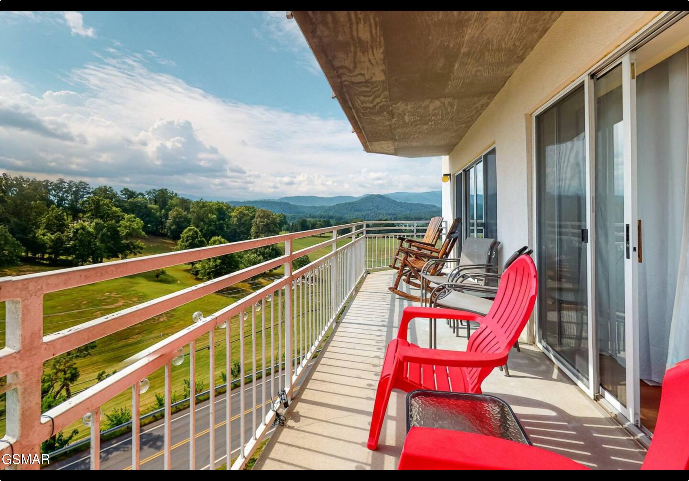503 Dollywood Lane Pigeon Forge TN 37863