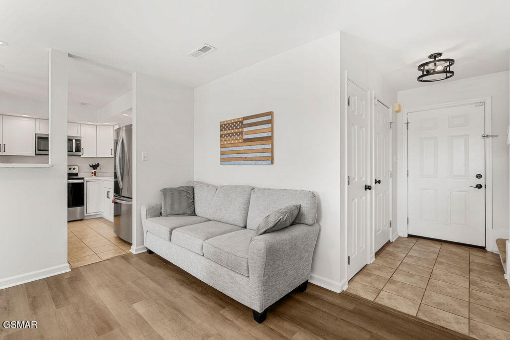 6922 Pemmbrooke Shire Lane Knoxville TN 37909